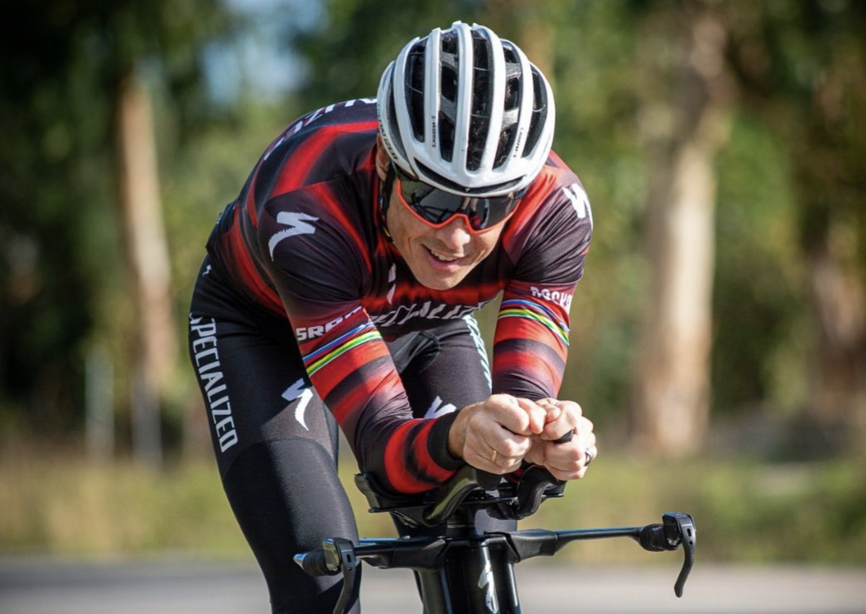 Gómez Noya vuelve a competir en Chile en pocos días... y con nueva marca de bici