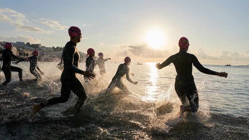 Vitoria recupera su triatlón de media distancia 4 años después