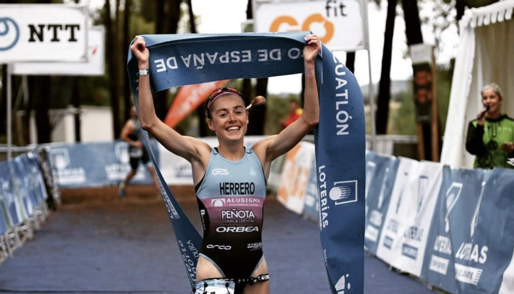 Así vive y entrena en el día a día la vigente campeona de España de Triatlón Sprint.