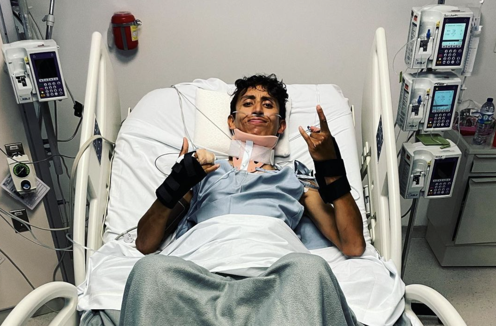 Egan Bernal enumera sus lesiones, pero está agradecido con Dios por ponerle esta prueba.