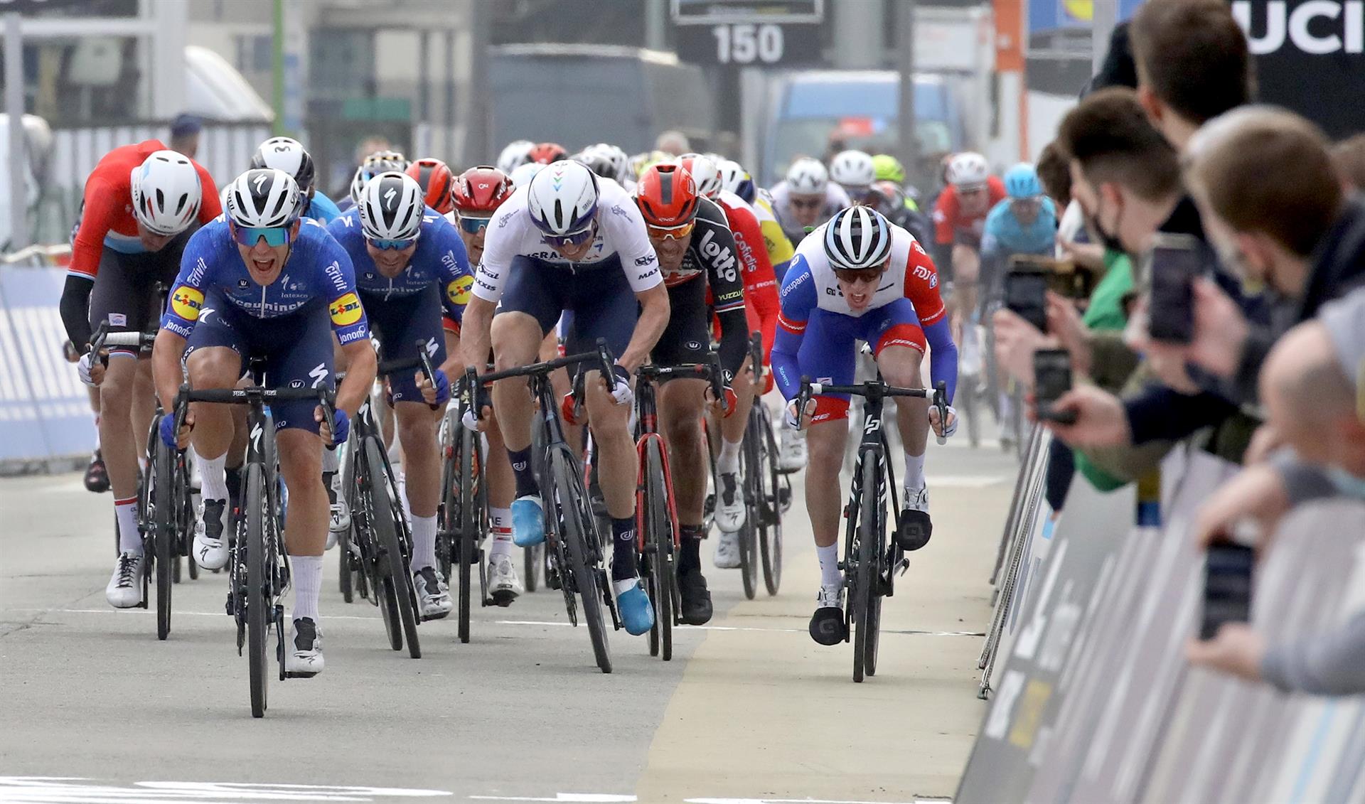 El Tour de Flandes equipara los premios de hombres y mujeres