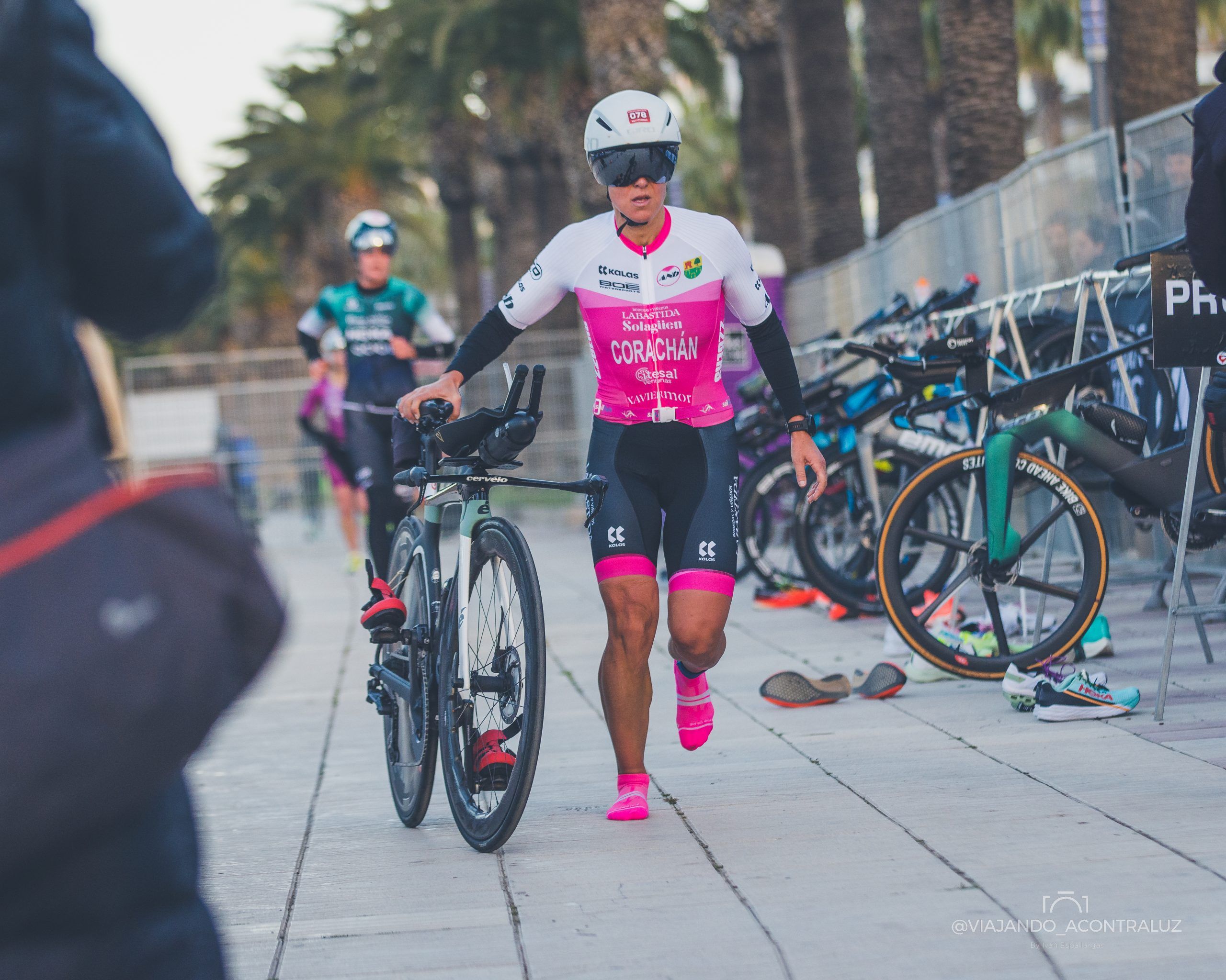 Judith 'Coraje' Corachán no pudo con el Challenge Salou por el síndrome de Raynaud