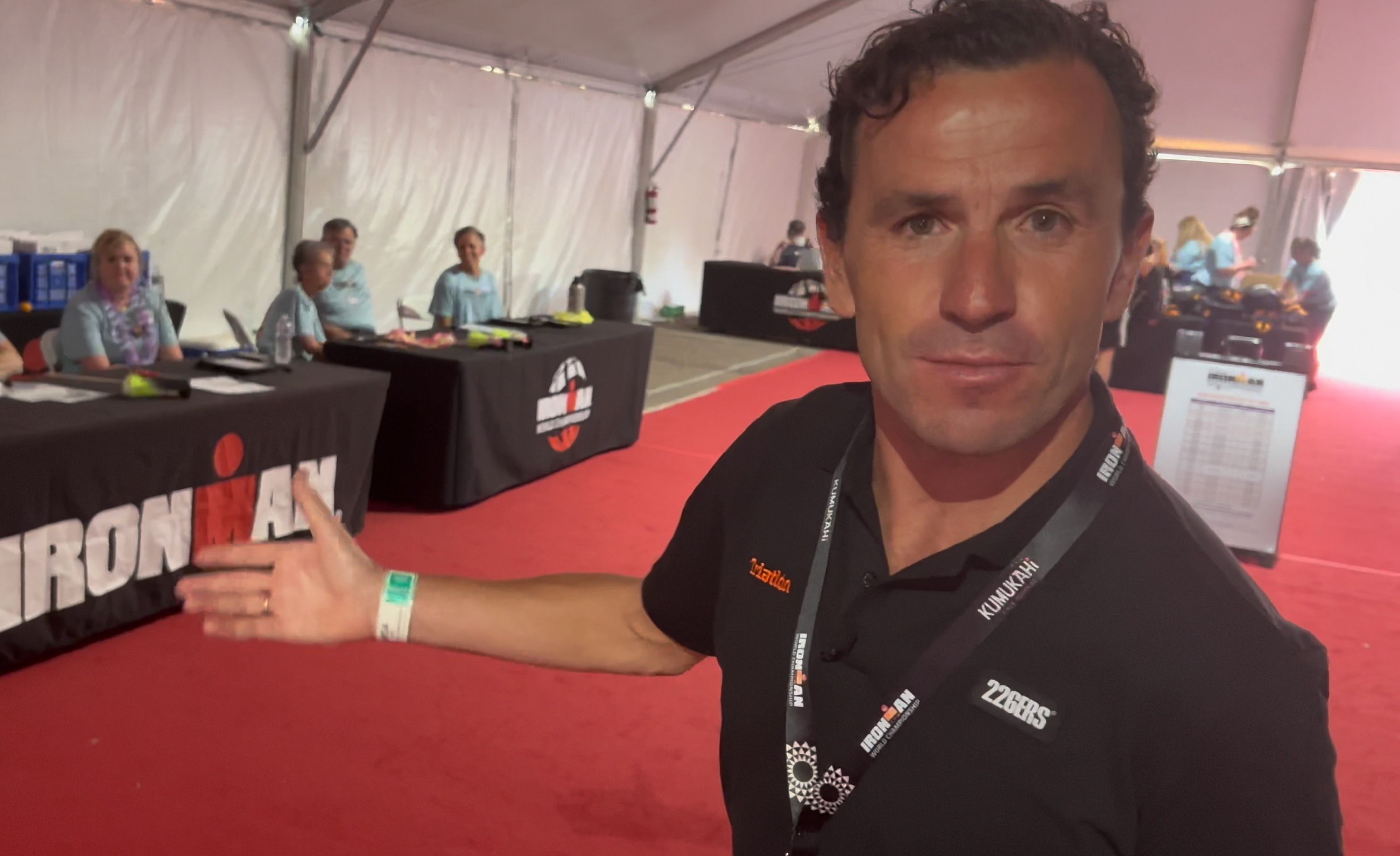 Alejandro Santamaría se ha dado una vuelta por la Expo del Mundial de St. George