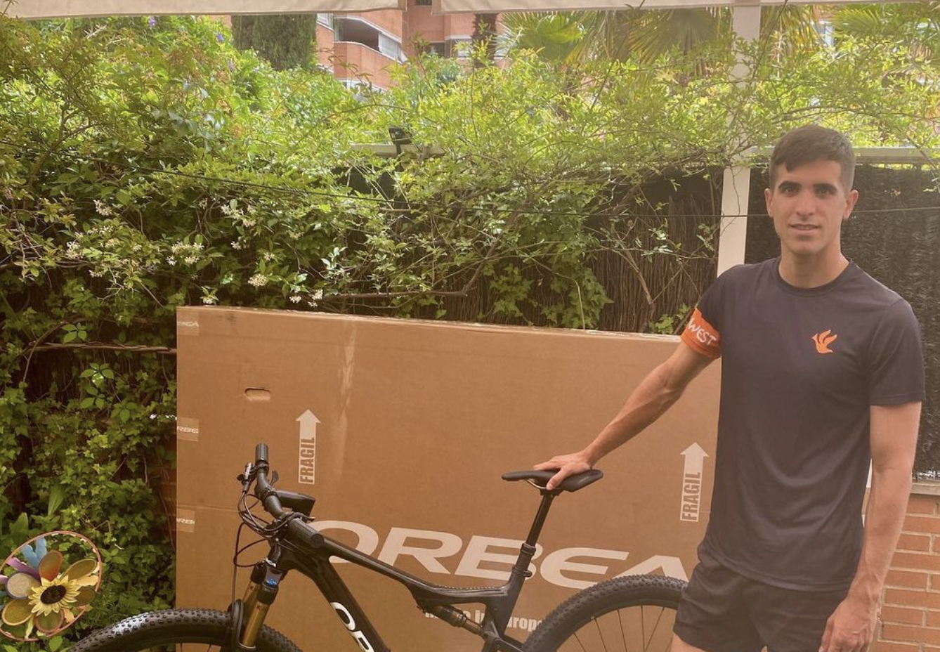 ¡Pedaleamos por el síndrome de West con el triatleta Diego Méntrida desde Madrid hasta Santiago!