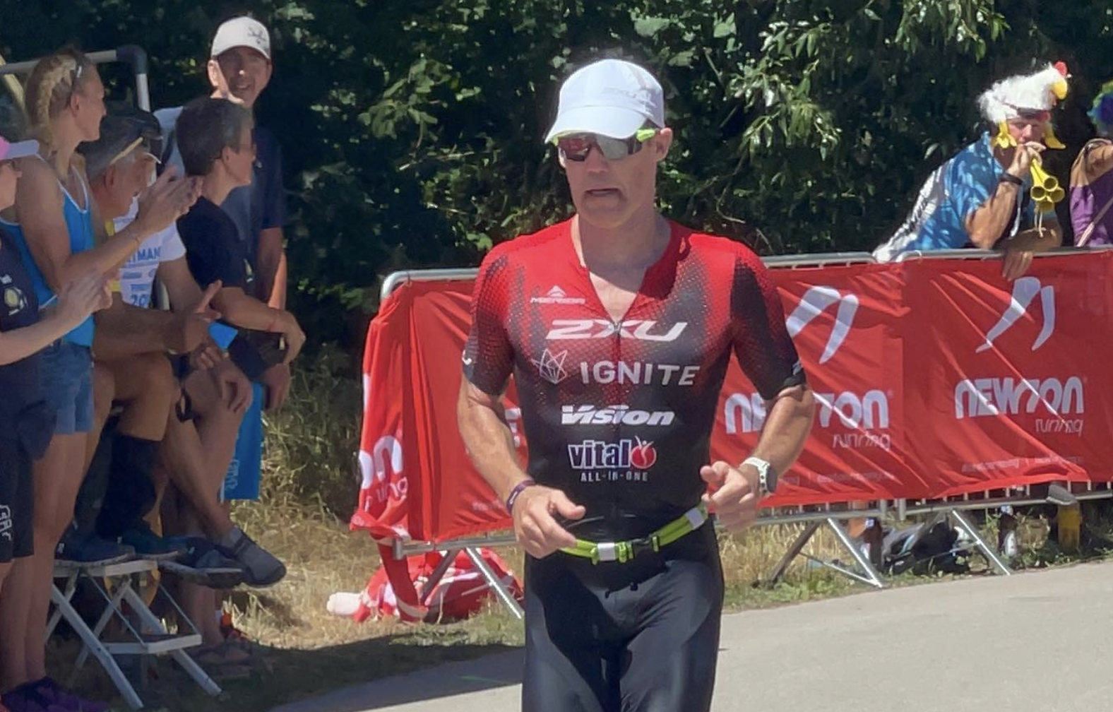 El longevo triatleta neozelandés regresaba este domingo al Challenge de Roth 20 años después.