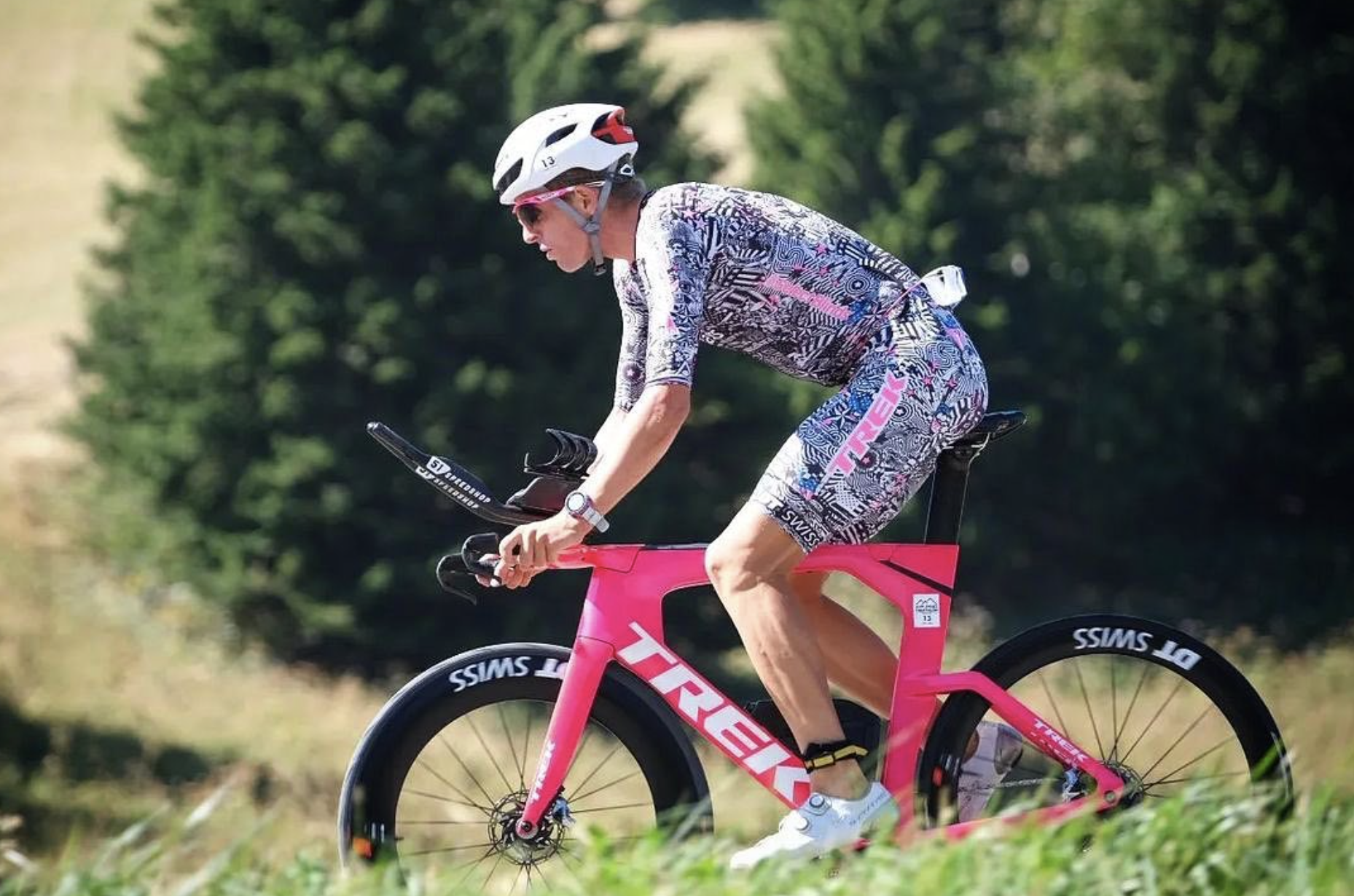 Sam Long intenta subir Alpe d'Huez con plato de 54.