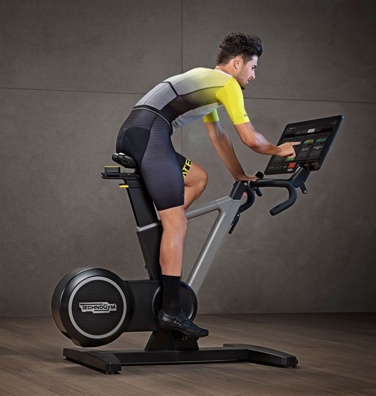 Technogym Ride Man Screen Technogym Ride Man Screen