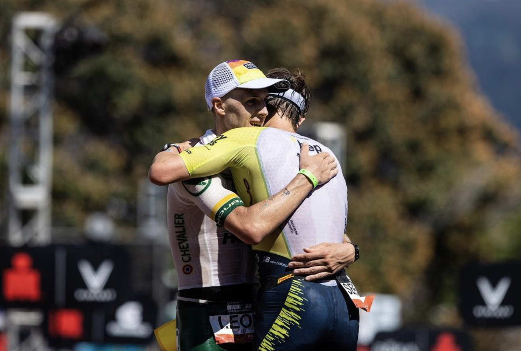 Cuánto hay que comer y beber para acabar 7º y en menos de 8 horas el Mundial IRONMAN de Kona.