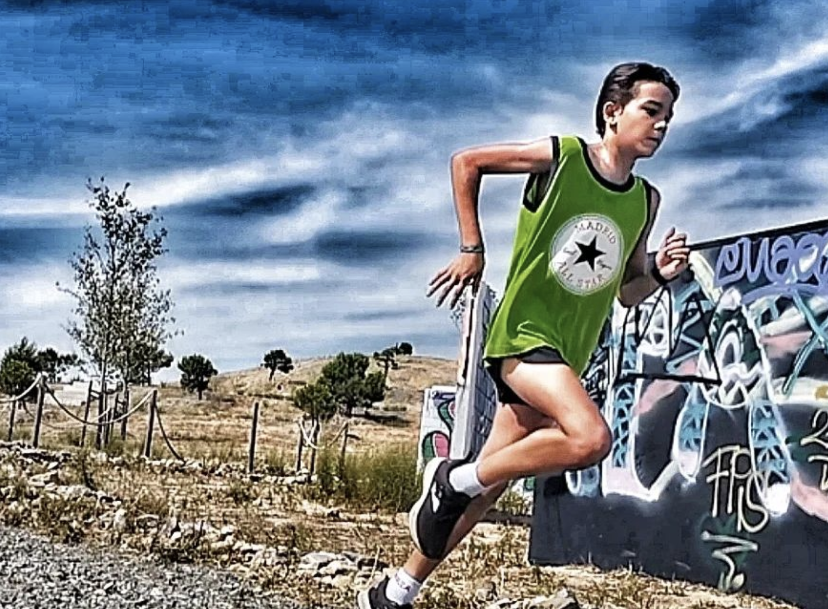 La lección de vida de Gonzalo, el atleta de 12 años que ha pasado por el quirófano 19 veces.