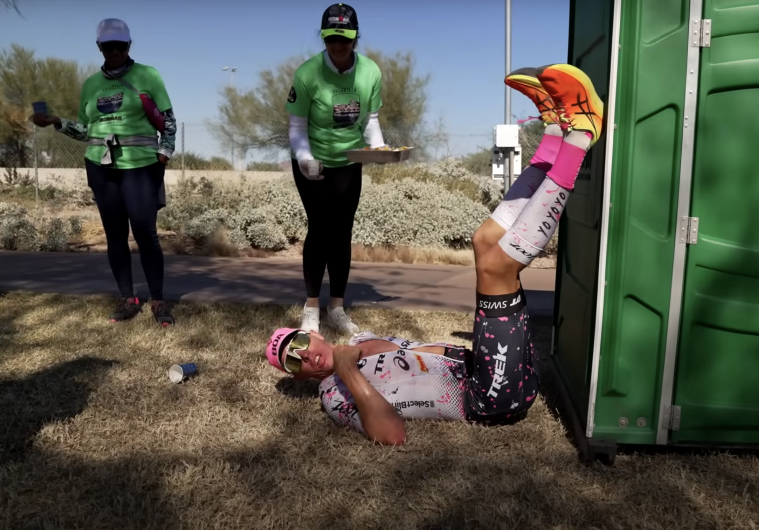Los gritos de dolor de Sam Long en el IRONMAN de Arizona.