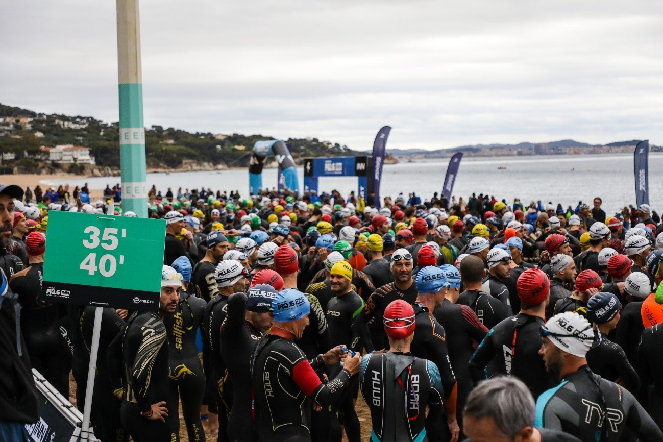 La tercera edición del triatlón de Tradeinn genera un impacto económico de 3 millones de euros.