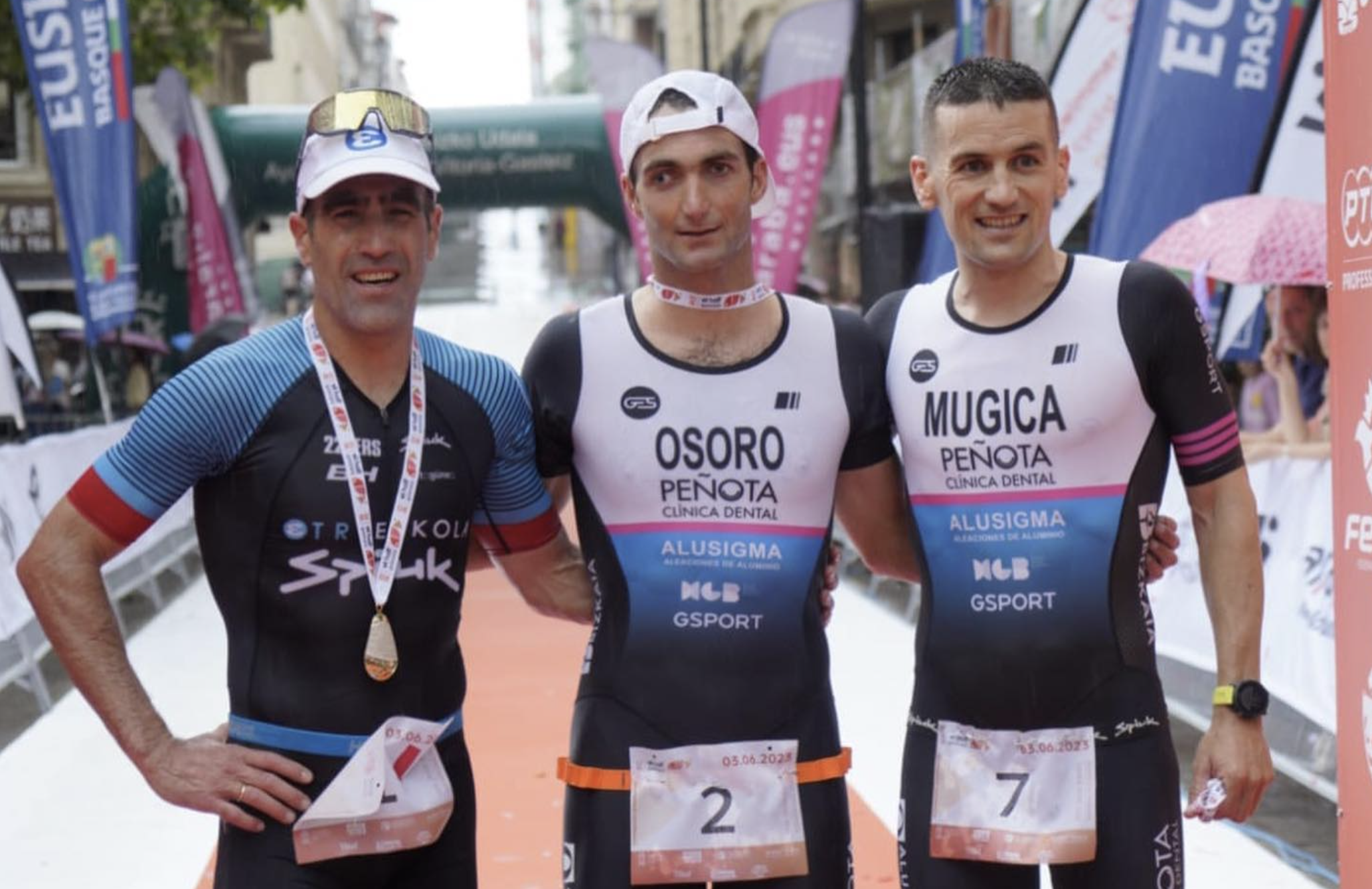 Victorias para Pello Osoro y Marta Sánchez en el vi half gasteiz.
