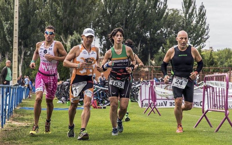 Ya está aquí el Triatlón Desafío Castilla y León... con prueba Half y olímpico