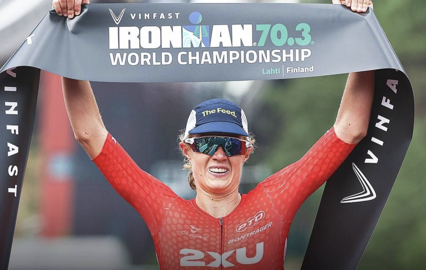 La triatleta y ciclista profesional Taylor Knibb vuelve a ganar el Mundial IRONMAN 70.3.