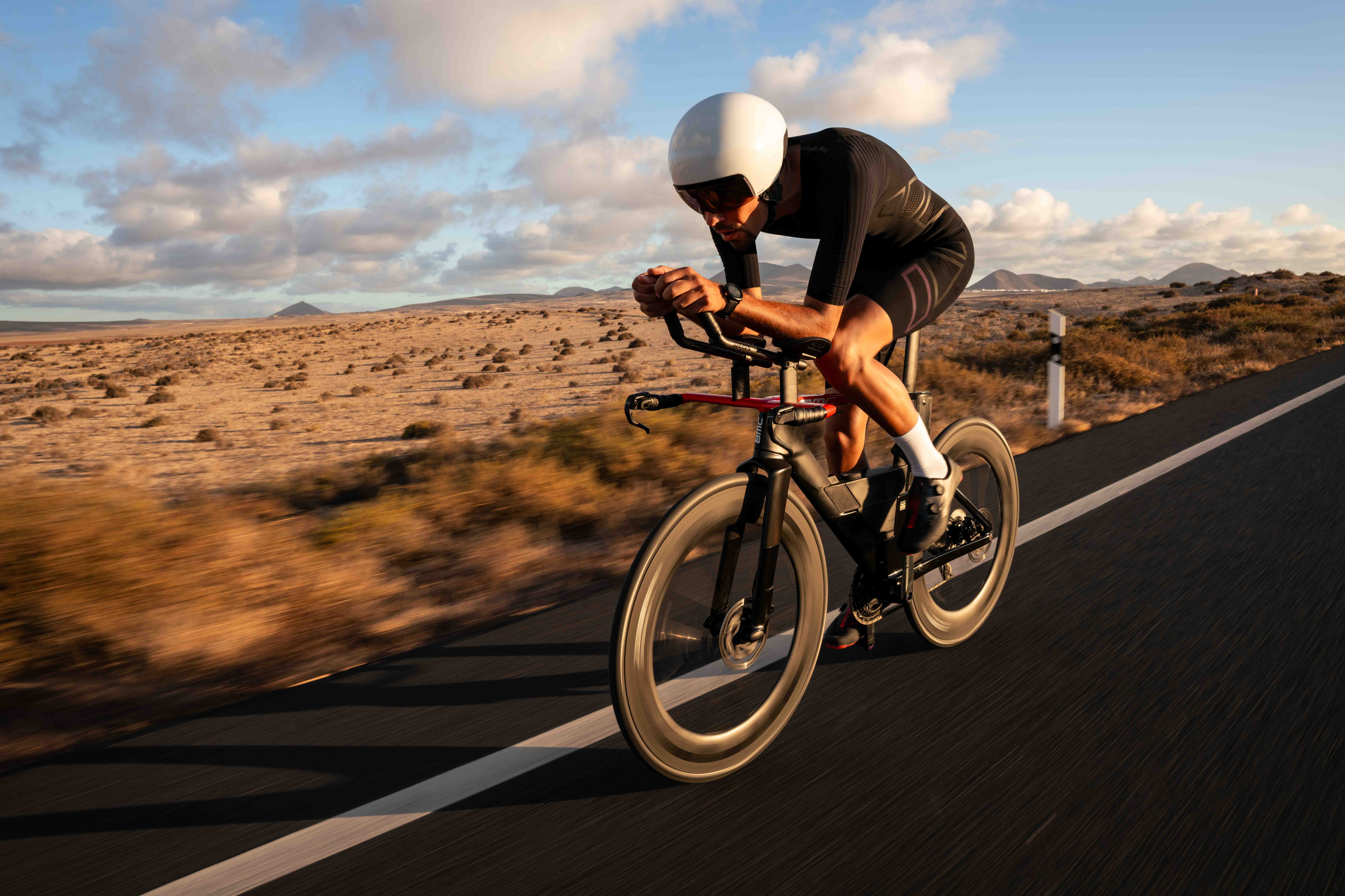 BMC MY24 Speedmachine 01 main action  21