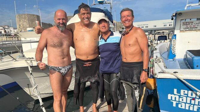 Dos récords en el cruce del Estrecho.