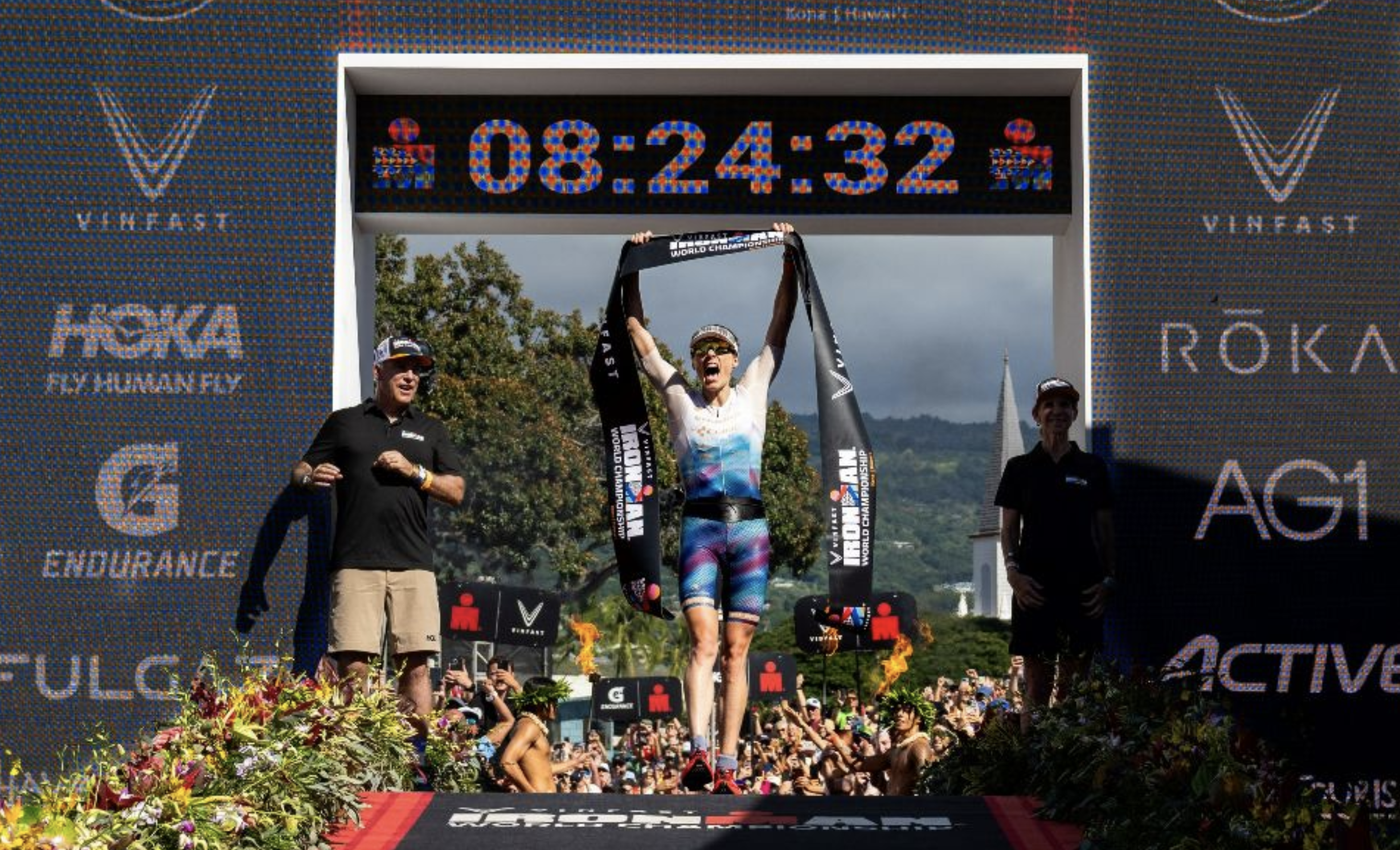 Lucy Charles por fin conquista el Campeonato del Mundo IRONMAN de Hawaii.