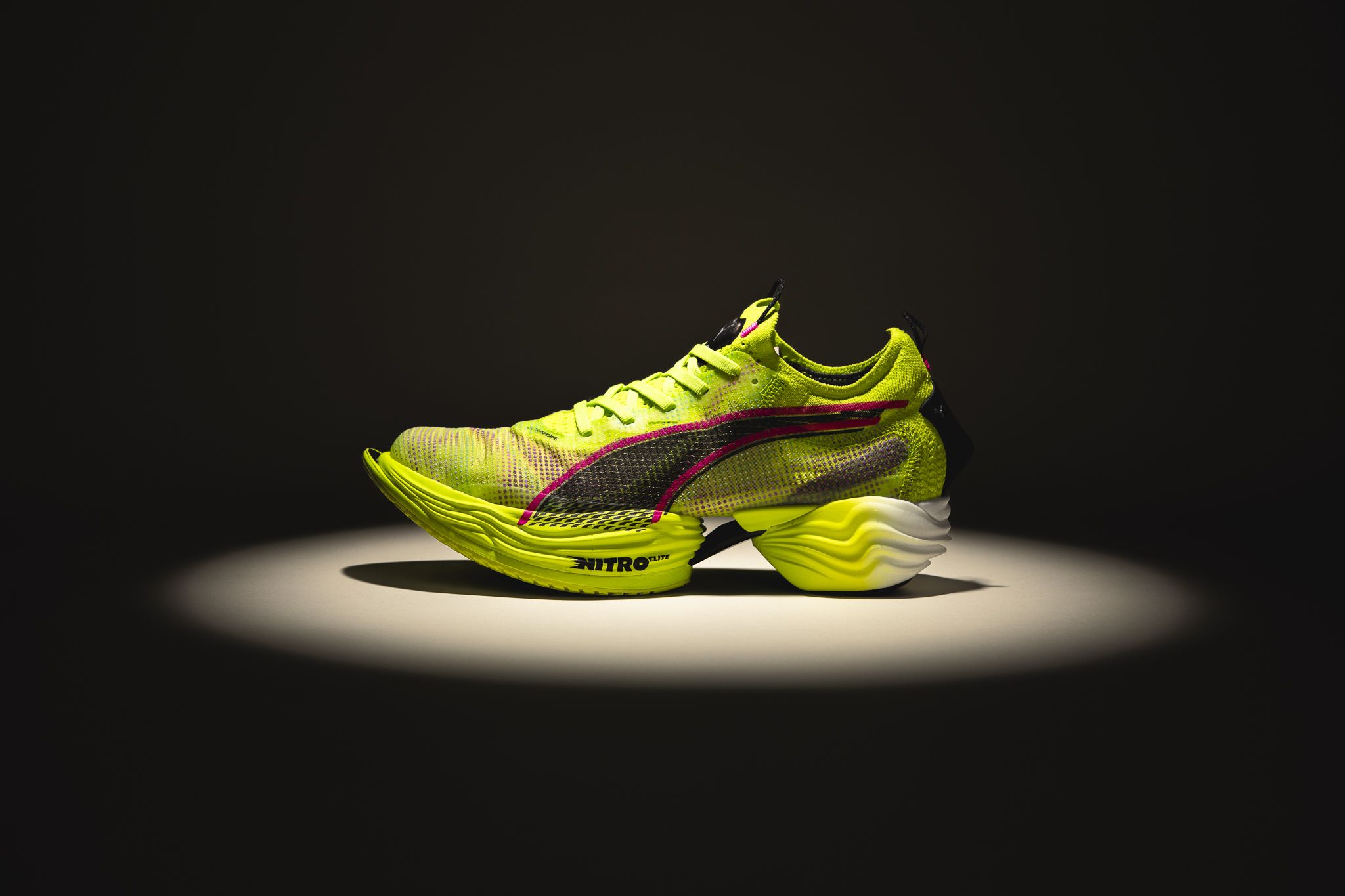 Así son las nuevas Fast R 2 NITRO™ Elite.