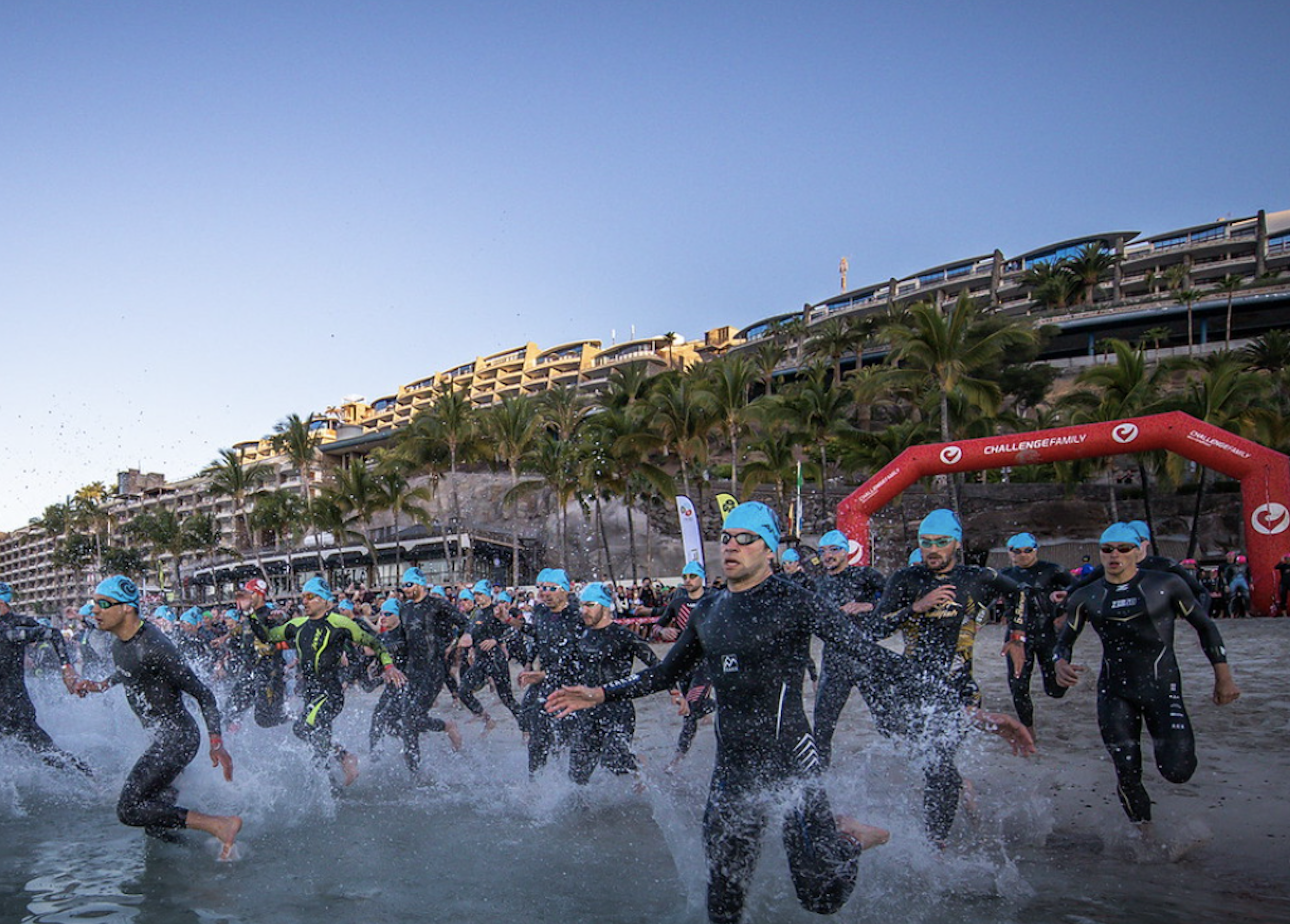La élite española busca su hueco en el Anfi Challenge Mogán Gran Canaria.