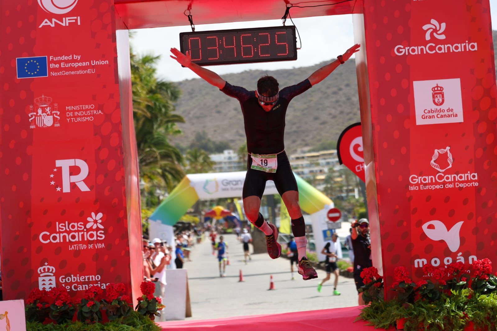 Mikel Ugarte sube al podio en el Anfi Challenge Mogán Gran Canaria.