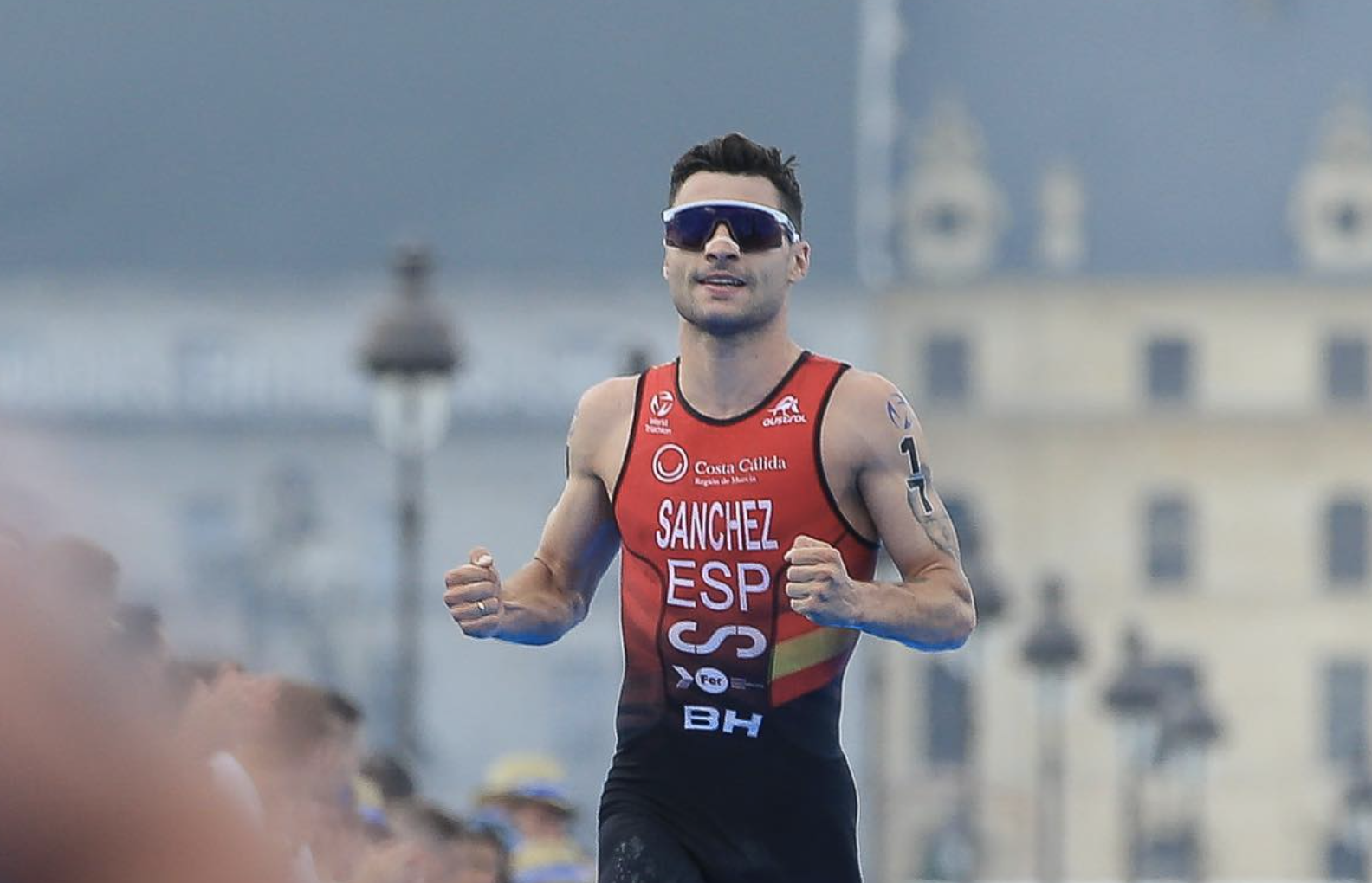 Roberto Sánchez y Marta Pintanel, cabezas de cartel del Triatlón de Fuente Álamo de este sábado.