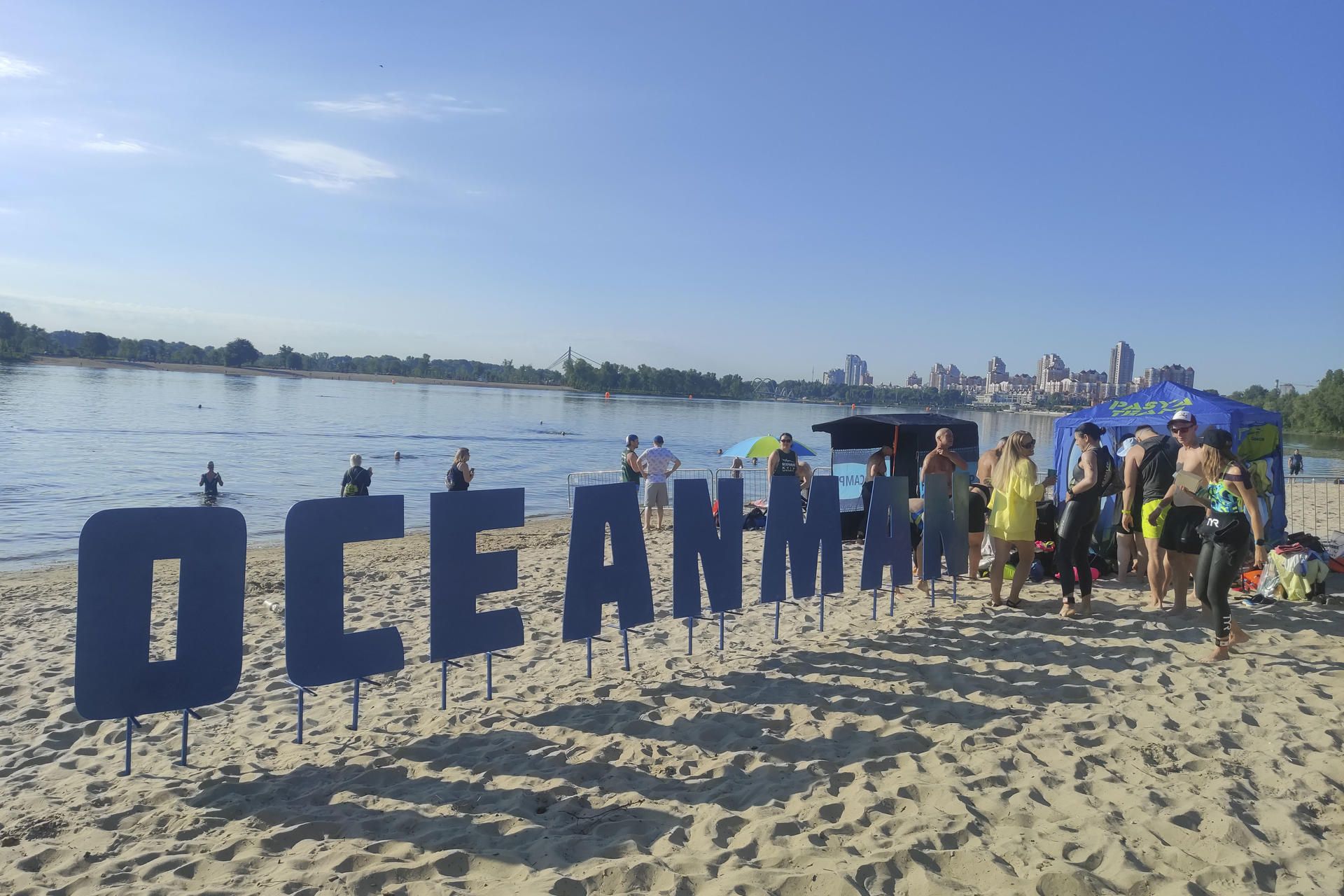La española Oceanman vuelve a Ucrania para celebrar una competición única en plena guerra.