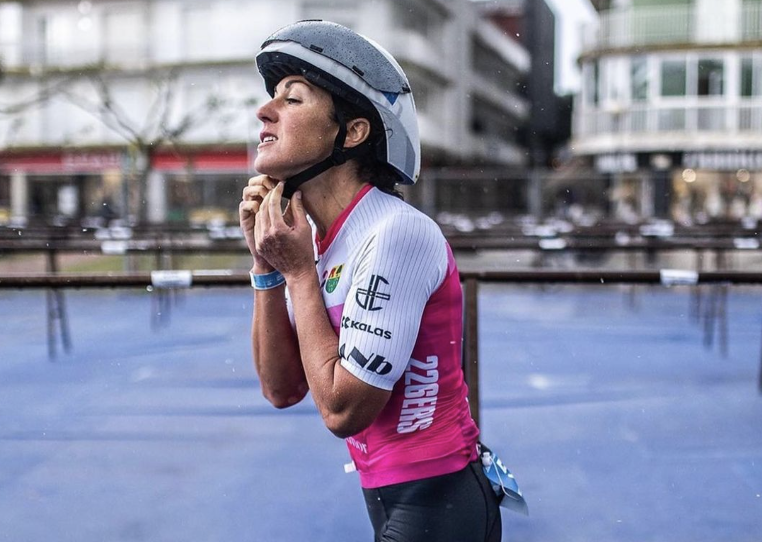 La campeona de la prueba en 2019 da la cara en las redes sociales.