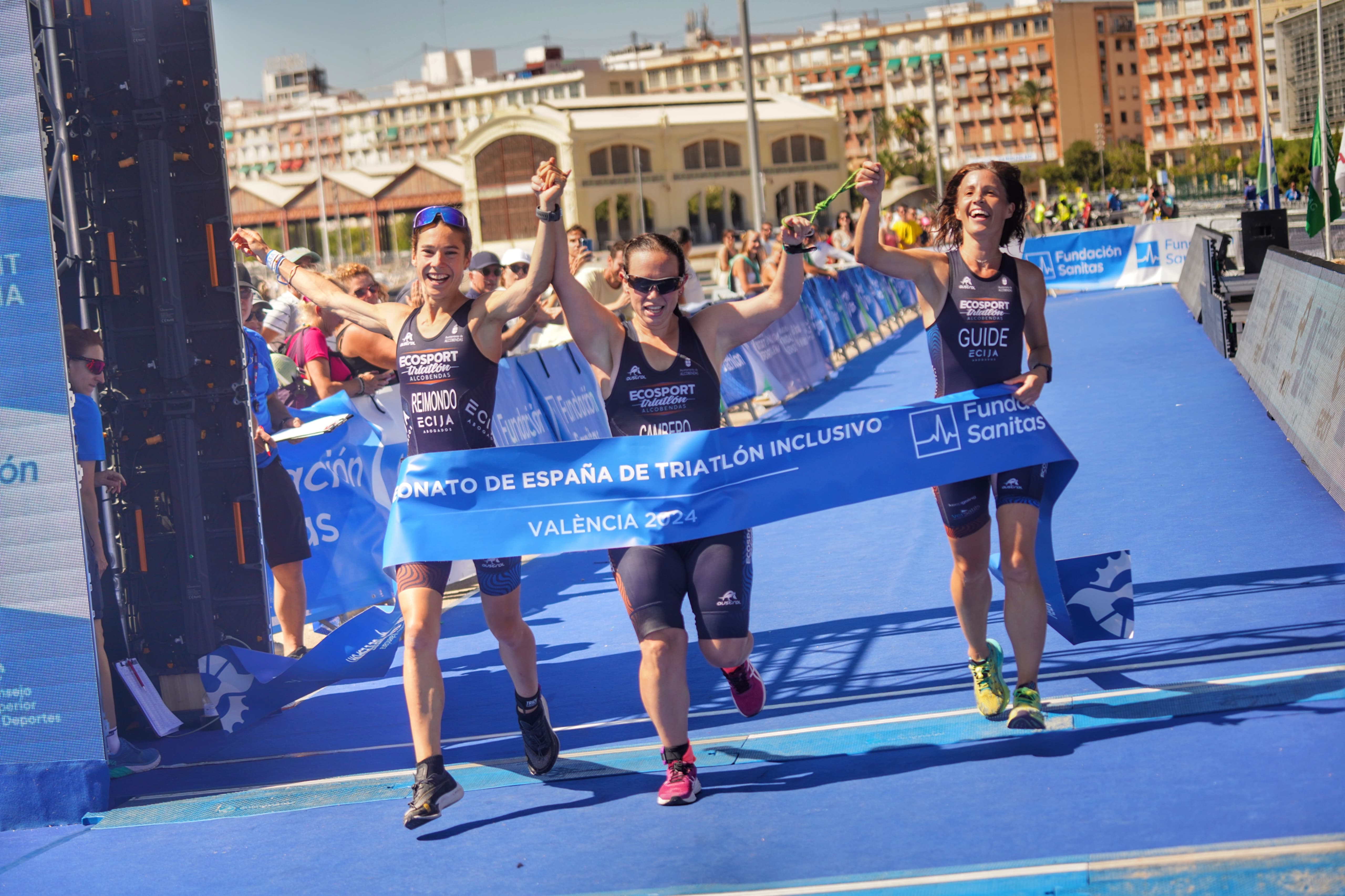 El Campeonato de España de Triatlón Inclusivo pone el broche de oro a la Copa del Mundo de Valencia.