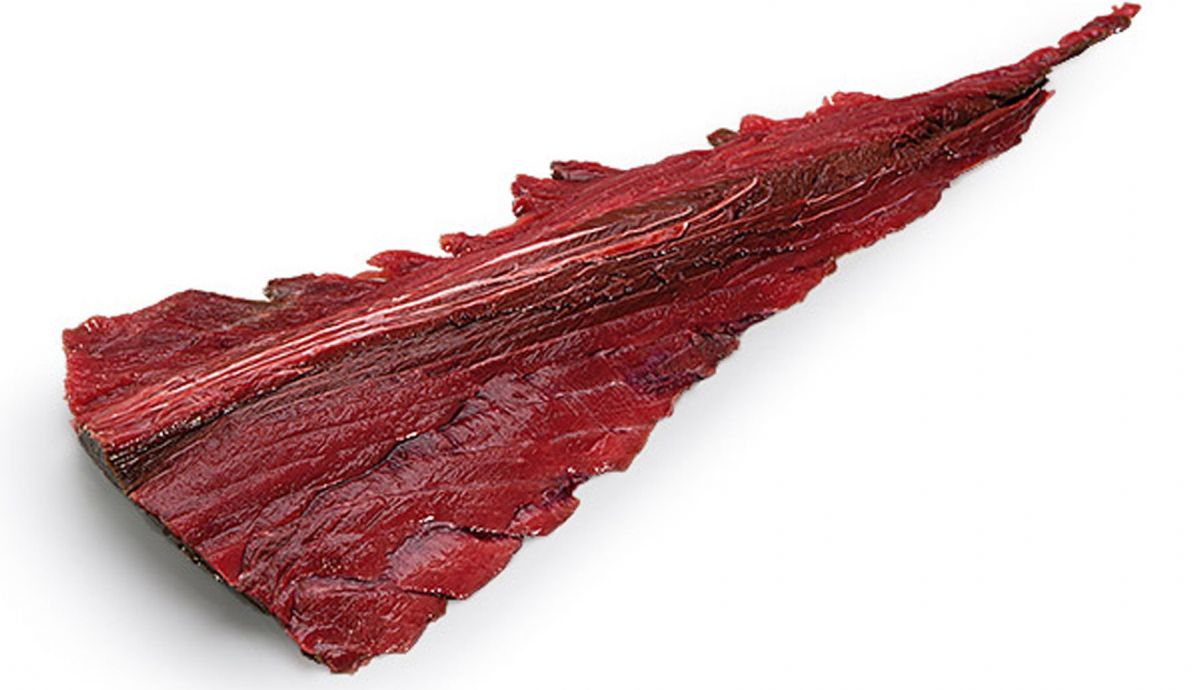 PIeza de atún rojo con línea de sangacho PIeza de atún rojo con línea de sangacho