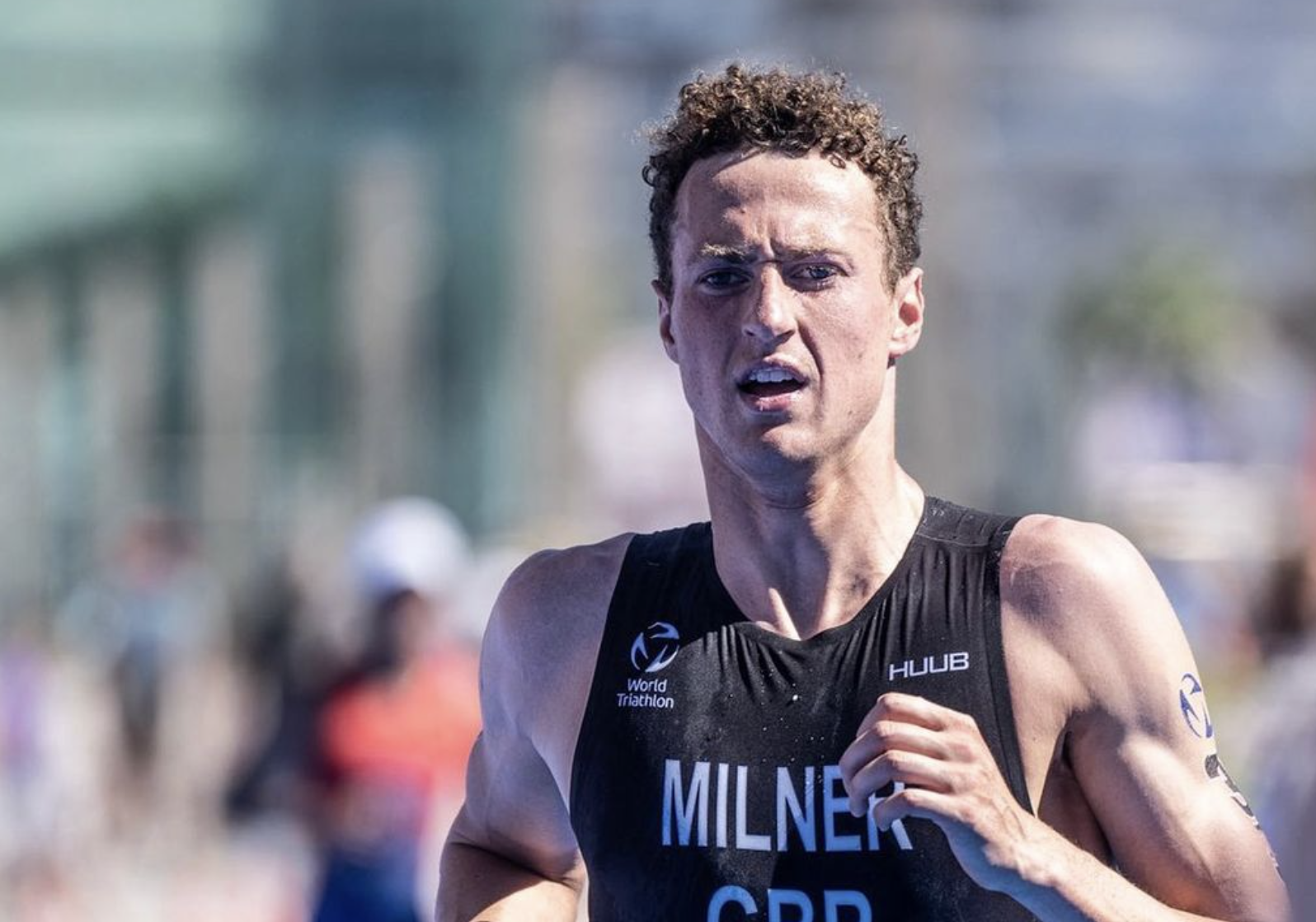 Hugo Milner, el triatleta que corre más que Alex Yee.