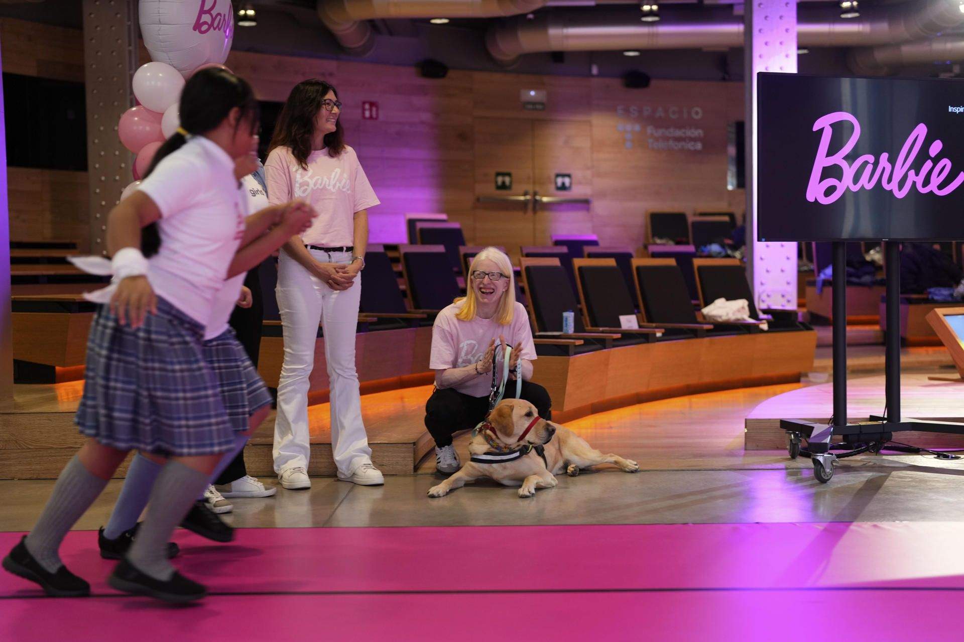 af0f06e7d846a259b4d6298a6bf0adb9c3234a55w