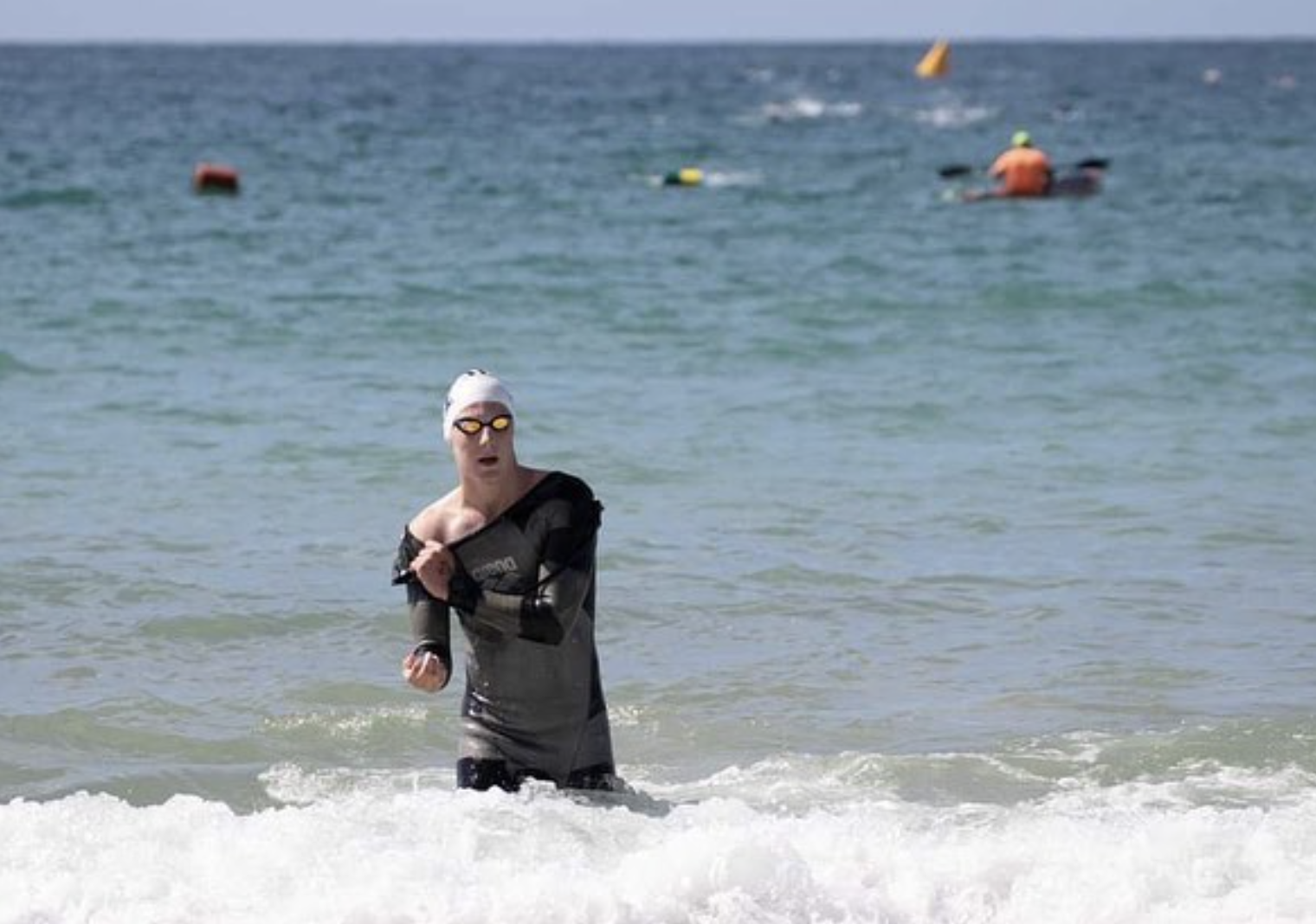 Sam Askey Doran ha completado el primer segmento del Mundial IRONMAN de Hawaii en 45 minutos y 43 segundos.