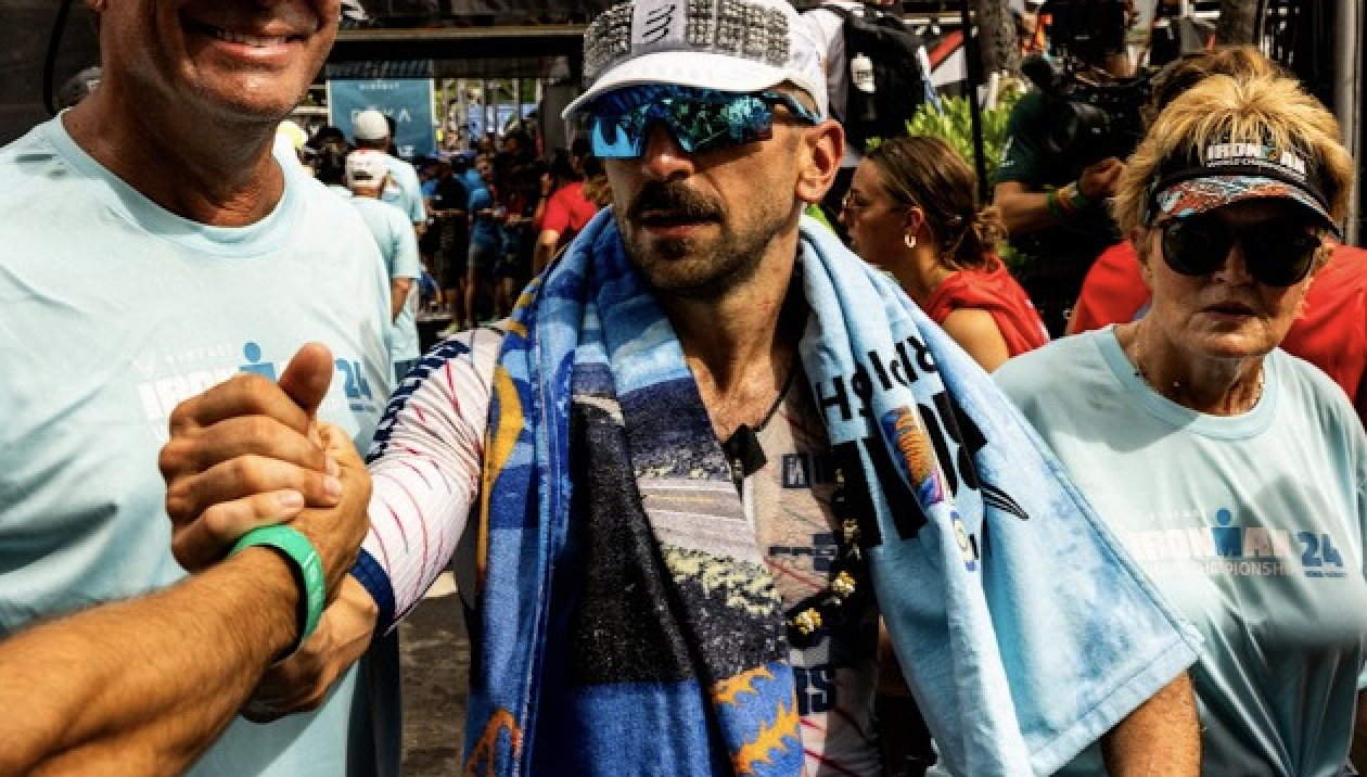 El triatleta manchego repasa cómo ha sido su debut en el Campeonato del Mundo IRONMAN de Kona.
