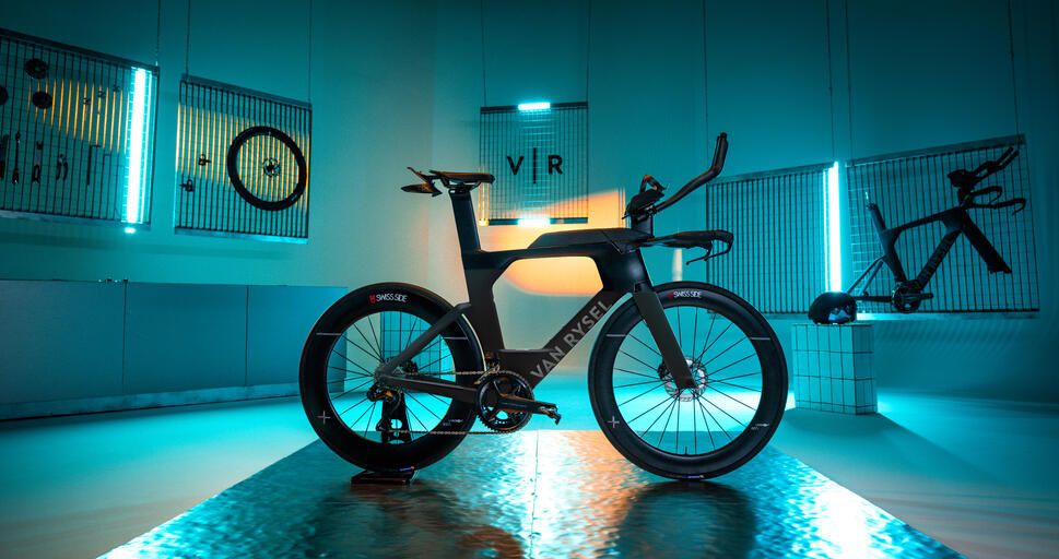  La primera bici de triatlón de alto rendimiento de Decathlon.