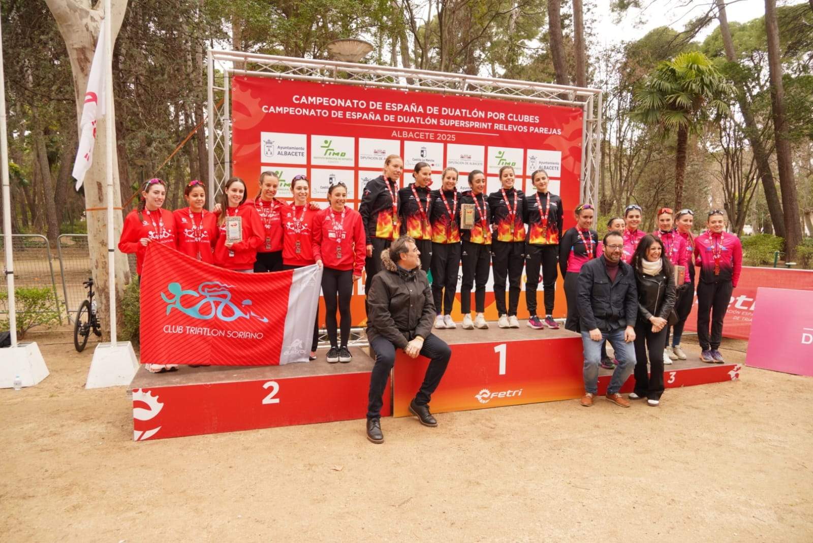 Podium SuperSprint Relevos Parejas Femenino FETRIAlbacete 25 Podium SuperSprint Relevos Parejas Femenino FETRIAlbacete 25
