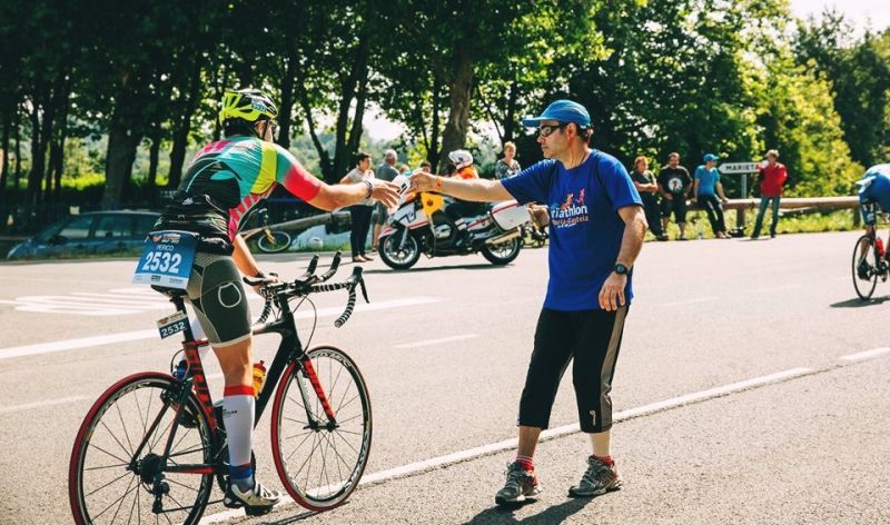 article hidratacion competicion carrera maraton triatlon beber mucho sed hiponatremia estudio triathlon vitoria 5a097b02266ec article hidratacion competicion carrera maraton triatlon beber mucho sed hiponatremia estudio triathlon vitoria 5a097b02266ec
