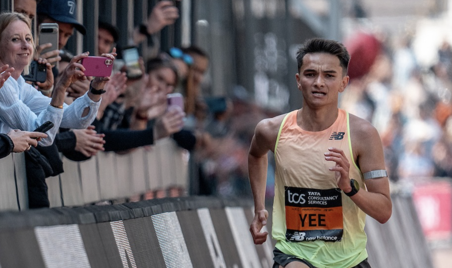 La marca de Alex Yee en su debut en el Maratón de Londres.