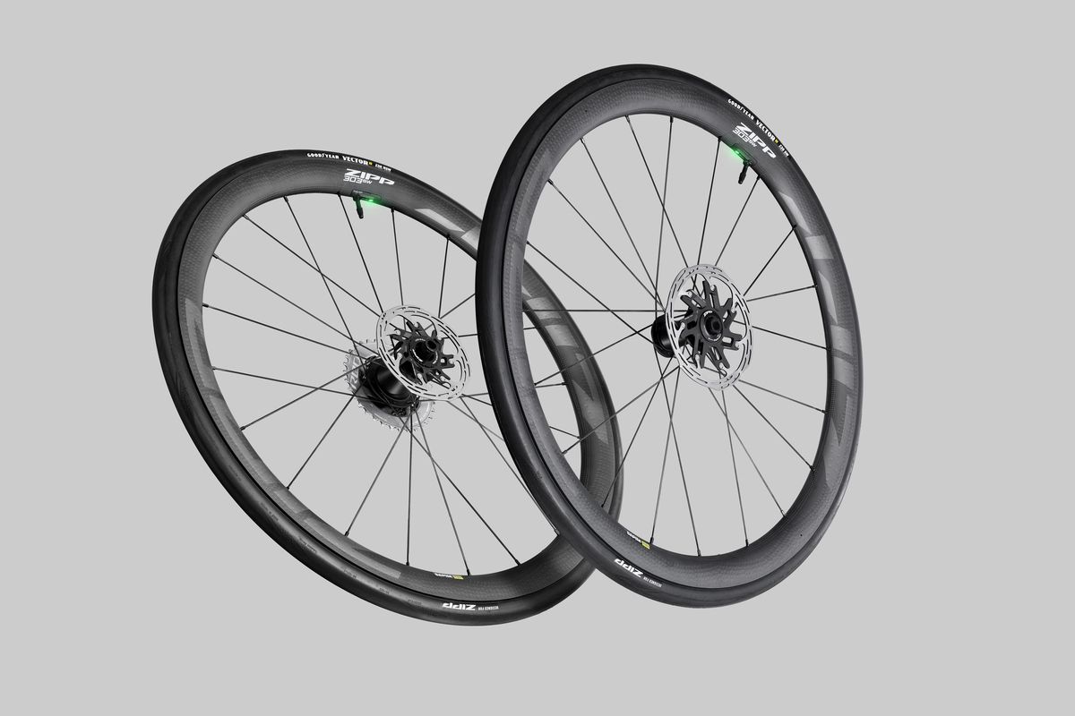 Nuevas ruedas ZIPP 303 SW Nuevas ruedas ZIPP 303 SW