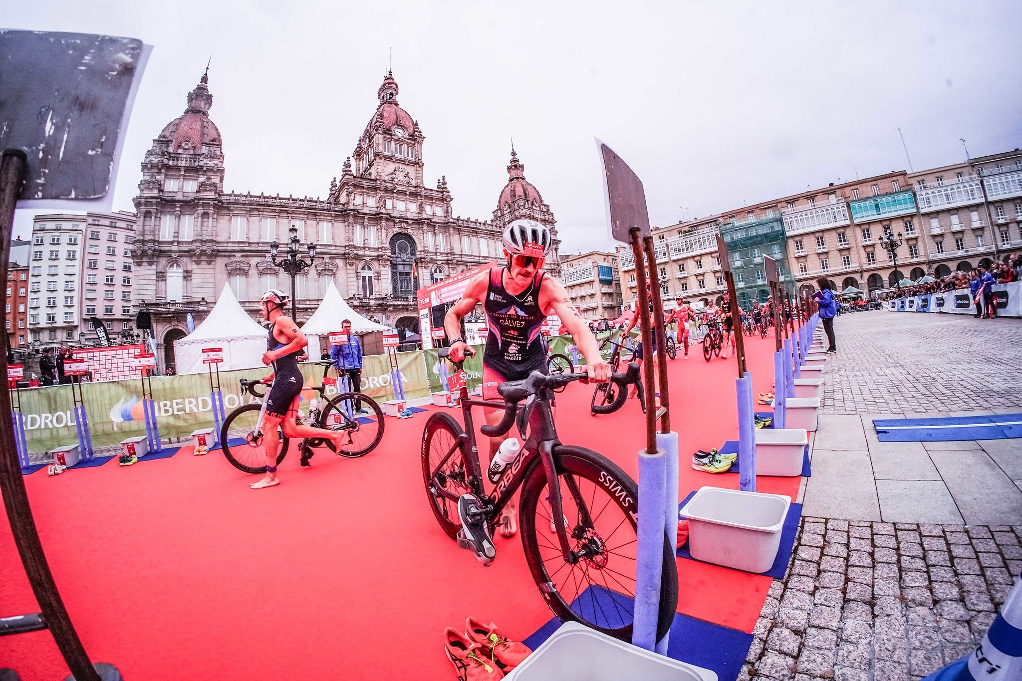 Llega el Campeonato de España de Triatlón Olímpico A Coruña 2025  dónde verlo en directo y gratis.