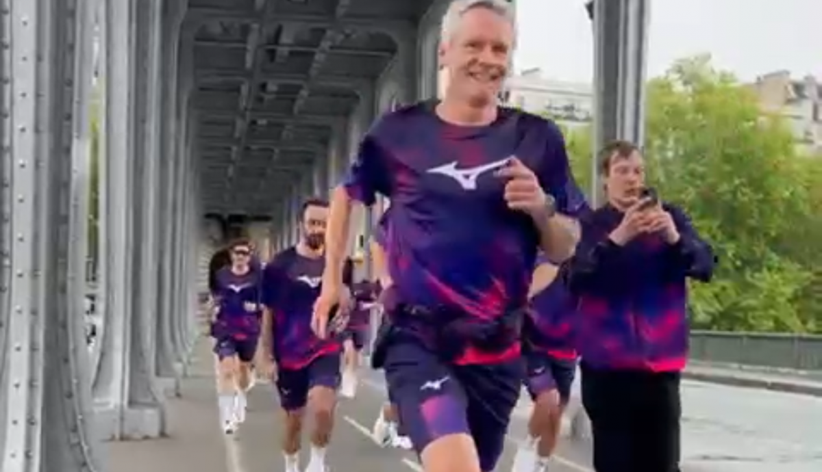 Paris Paris