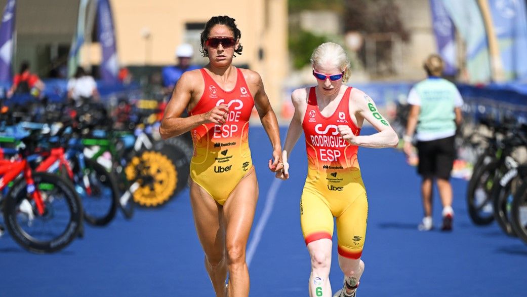 Cuatro medallas para nuestros triatletas paralímpicos en las Series Mundiales de Taranto.