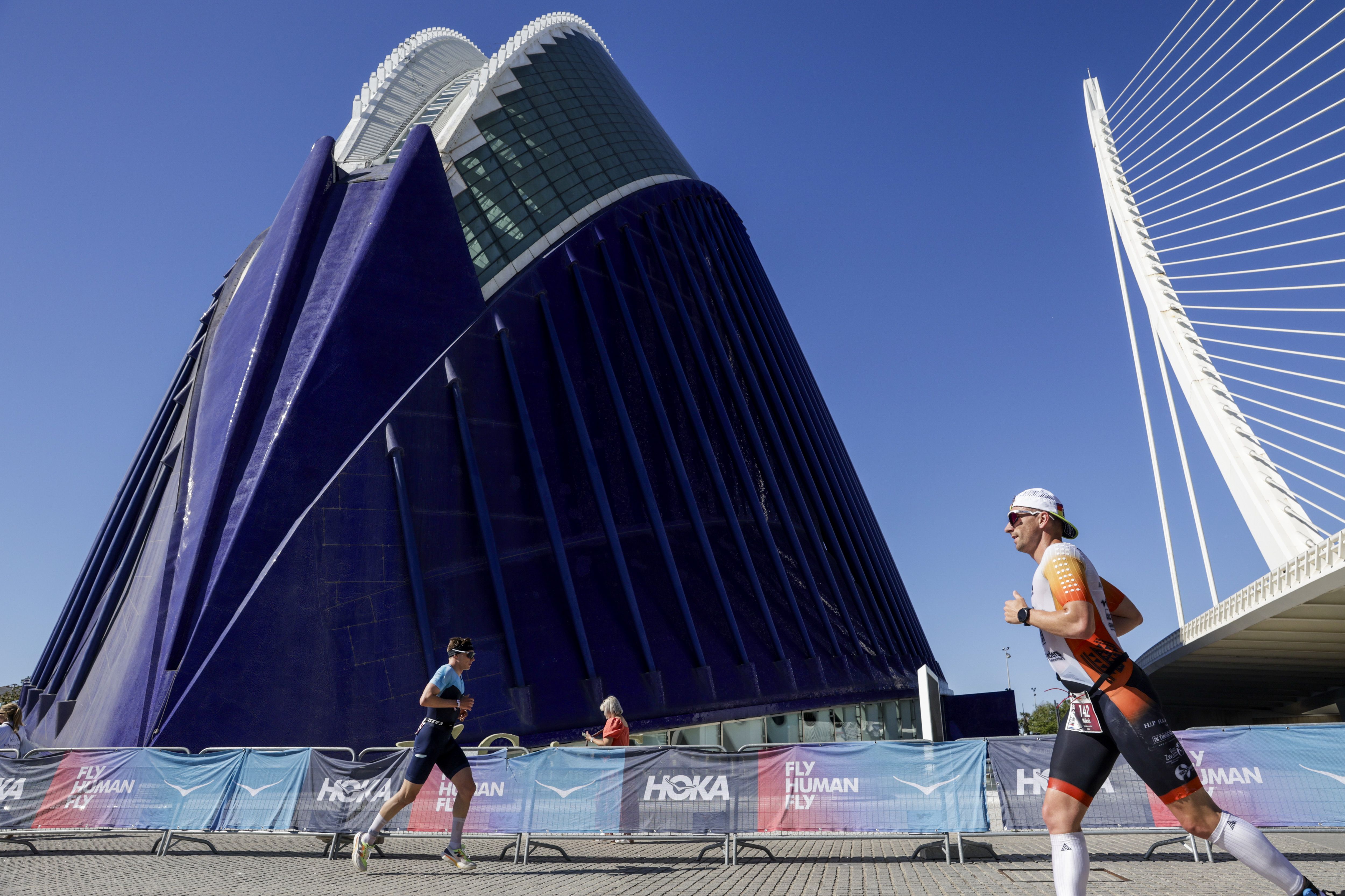20250427 Ironman 70.3 Valencia PB5595 7tab8HfX 20250427053631 20250427 Ironman 70.3 Valencia PB5595 7tab8HfX 20250427053631