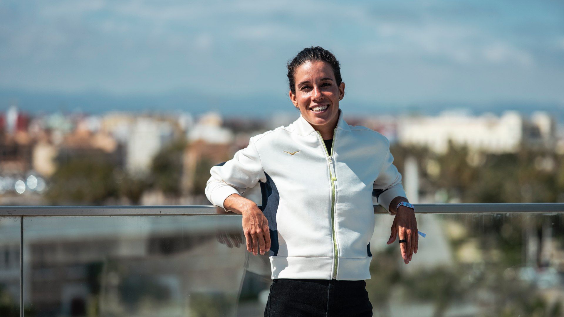 La triatleta olímpica da el salto a la media distancia con una valiente actuación en el IRONMAN 70.3