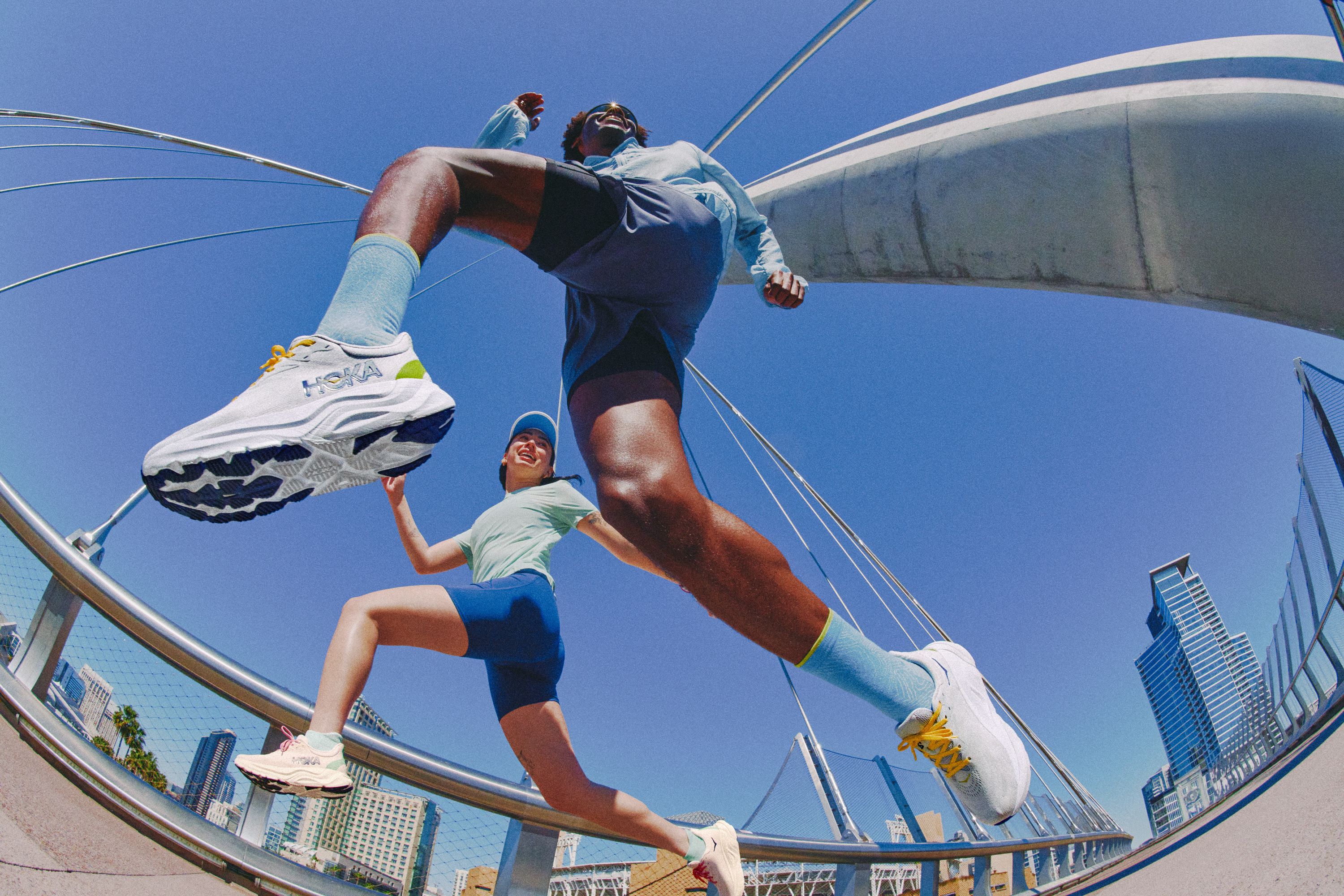 HOKA F25 D Arahi8 GLOBAL HERO LG 1675 HOKA F25 D Arahi8 GLOBAL HERO LG 1675