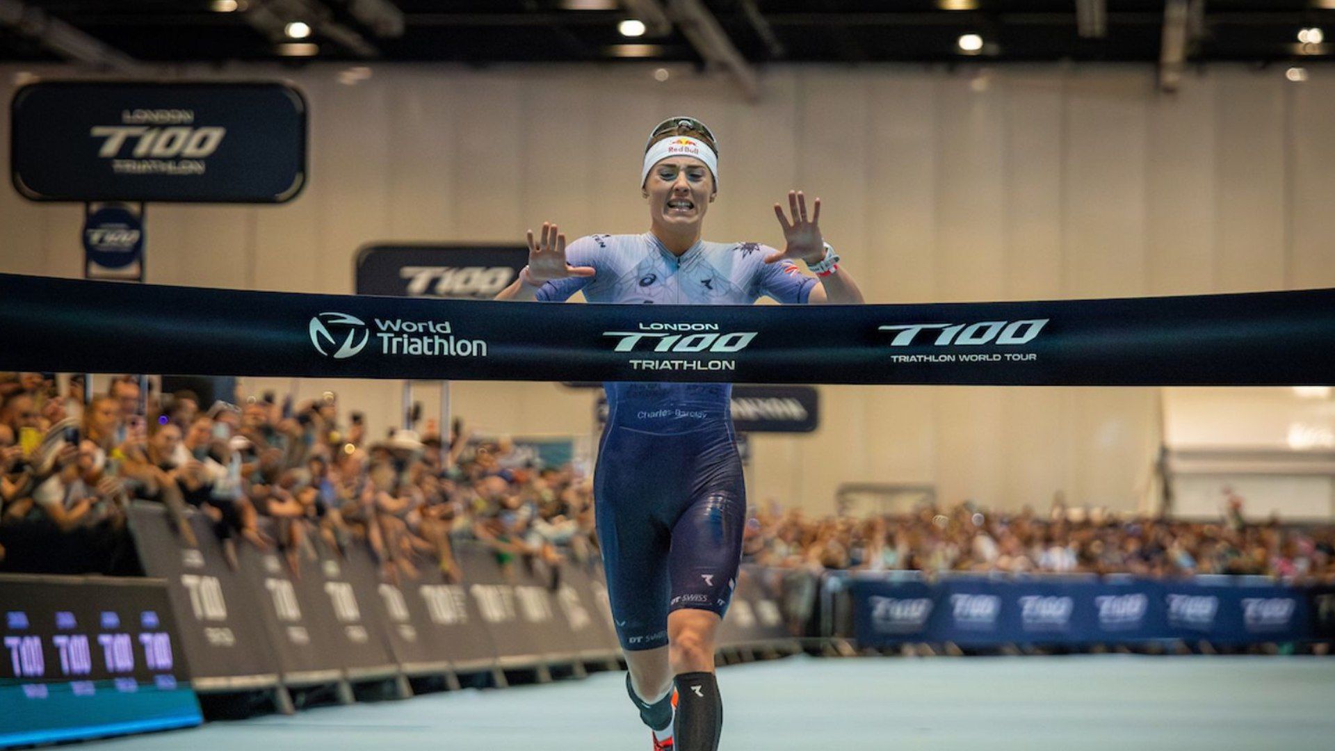 Así ha sido el triunfo de Lucy Charles en el T100 de Londres