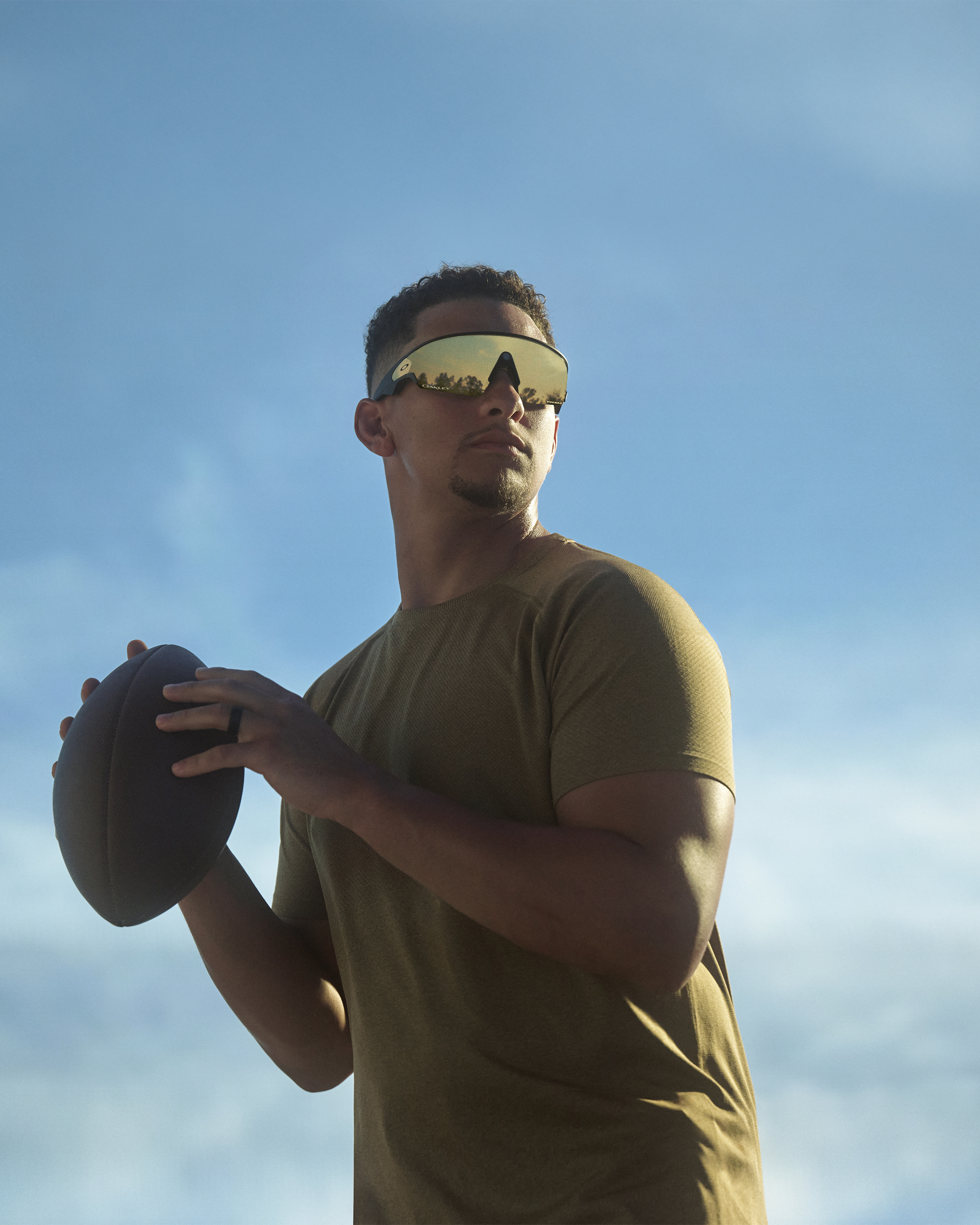1. PATRICK MAHOMES WEARING OAKLEY META VANGUARD 2