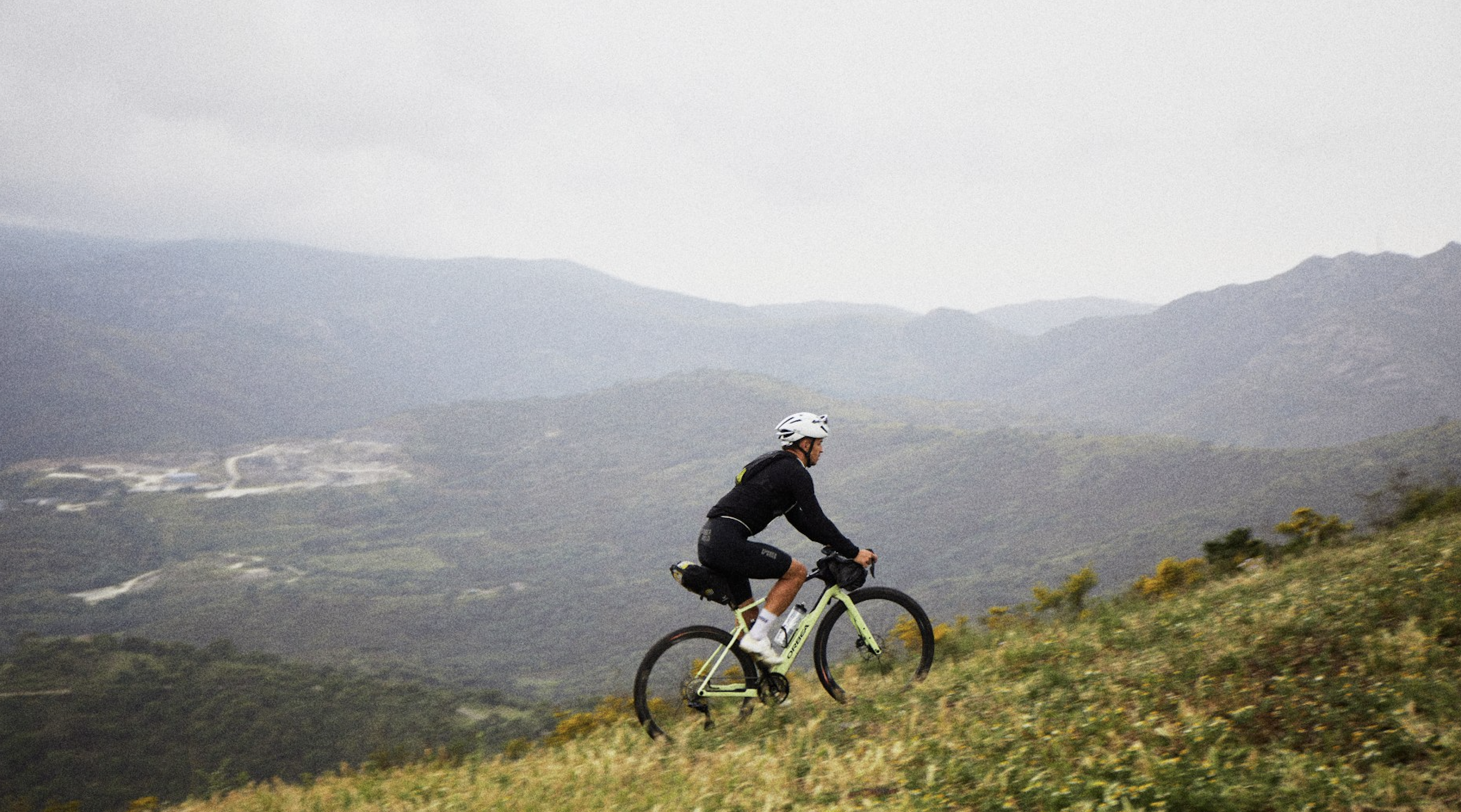 Nace 'Transpyr Gravel Adventure'.