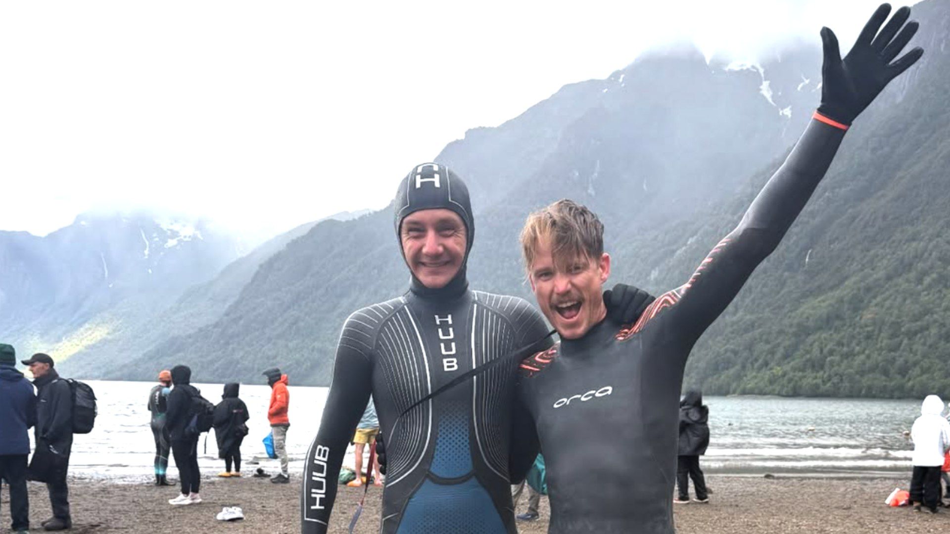 Alistair Brownlee se sube al podio en el Patagonman