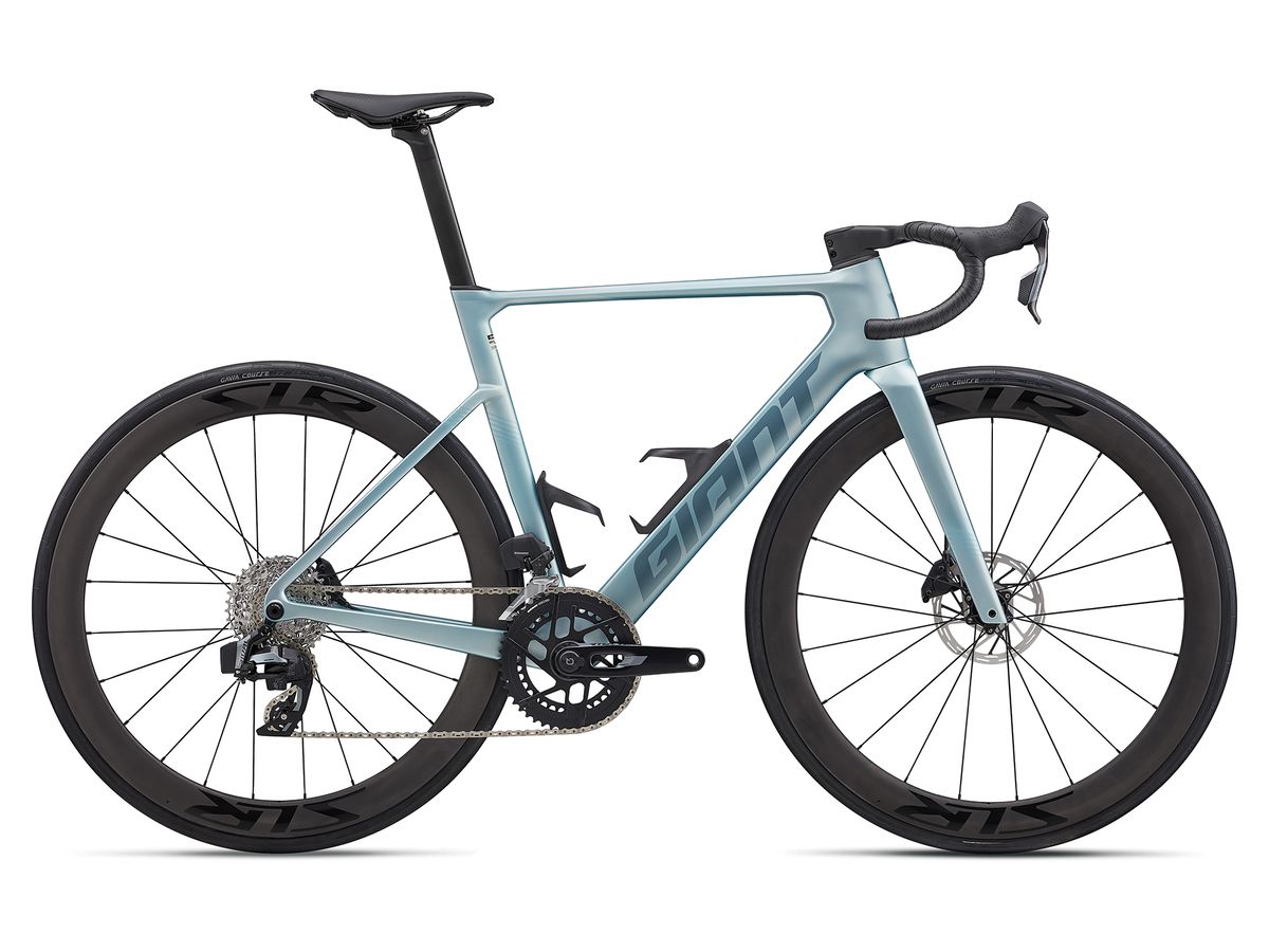 Giant Propel Advanced Pro 1 AXS (5.399 €)