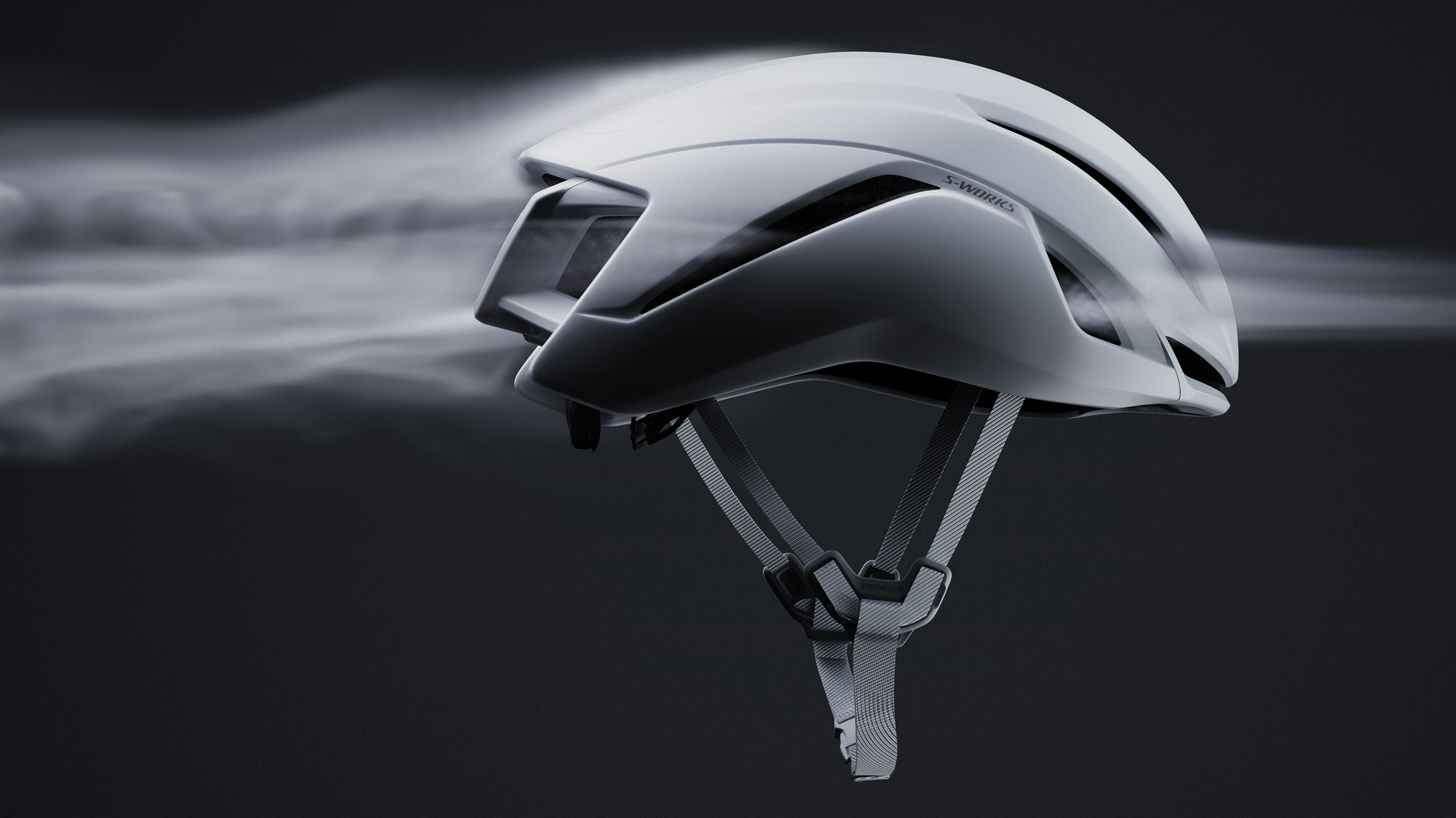 El flujo de aire favorece la ventilación y aerodinámica del Evade 4 